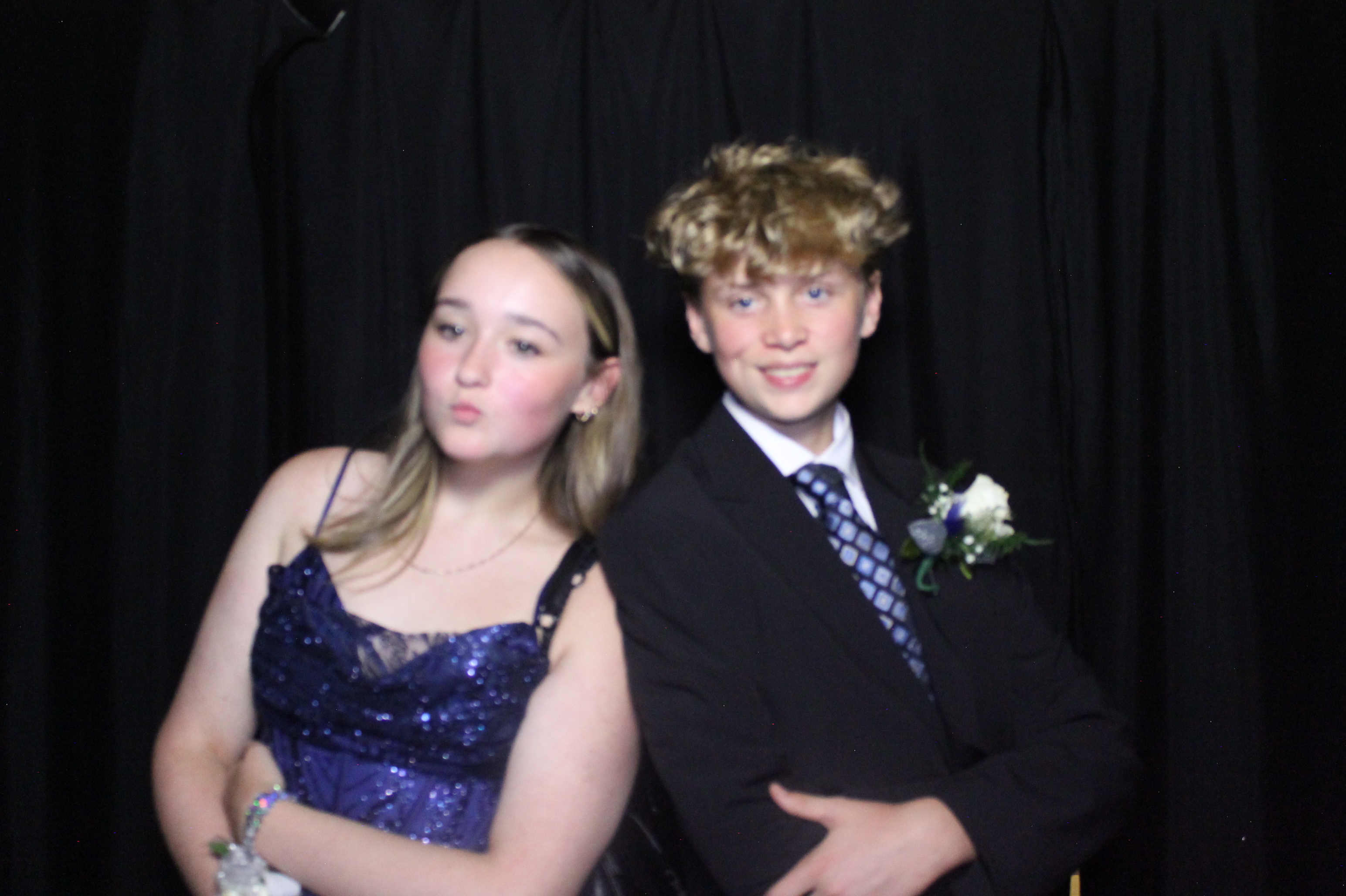 WHHS Homecoming | View more photos from the event at gallery.photoboothcincy.com/u/PhotoBoothCincy/WHHS-Homecoming