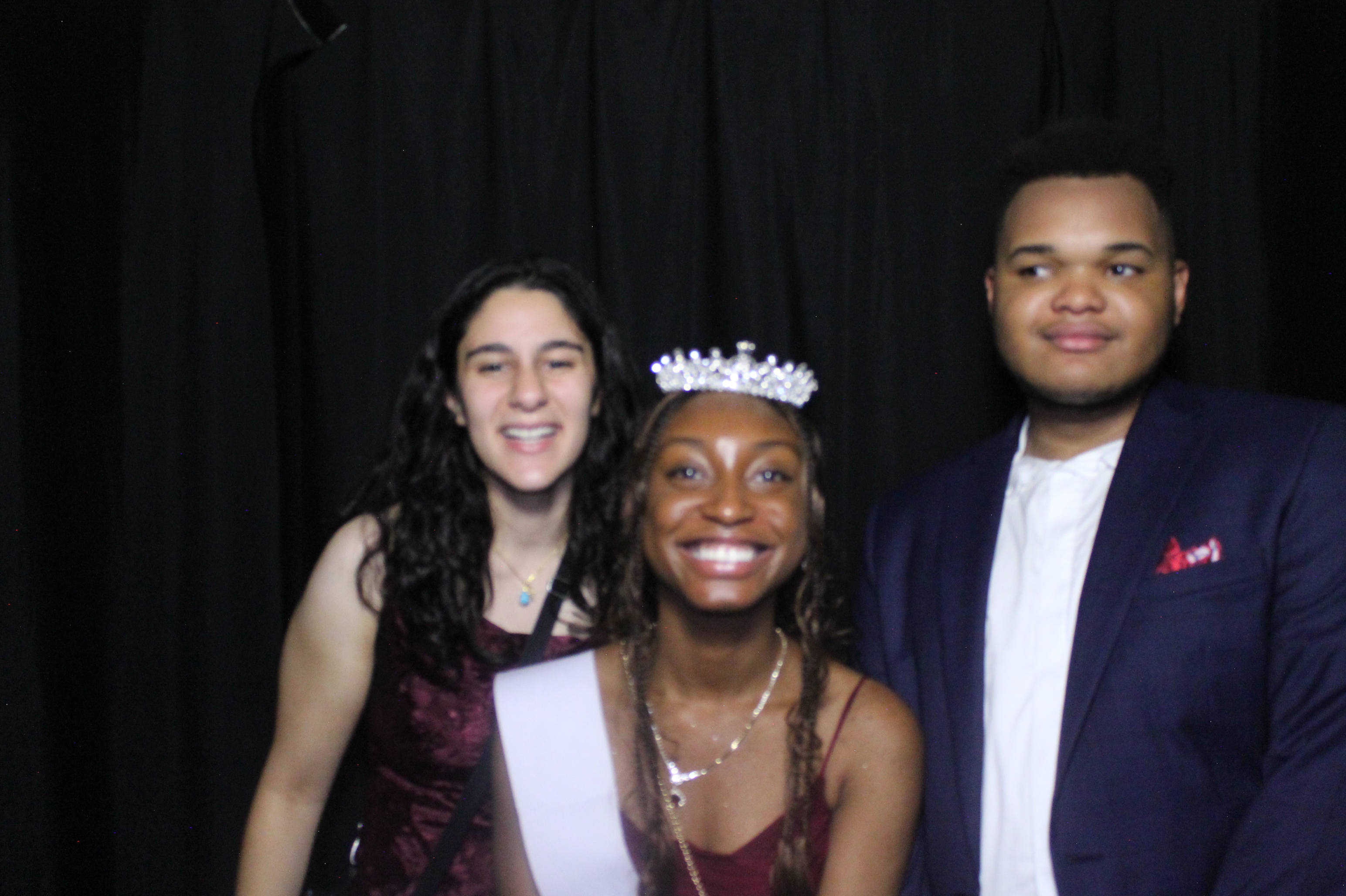 WHHS Homecoming | View more photos from the event at gallery.photoboothcincy.com/u/PhotoBoothCincy/WHHS-Homecoming