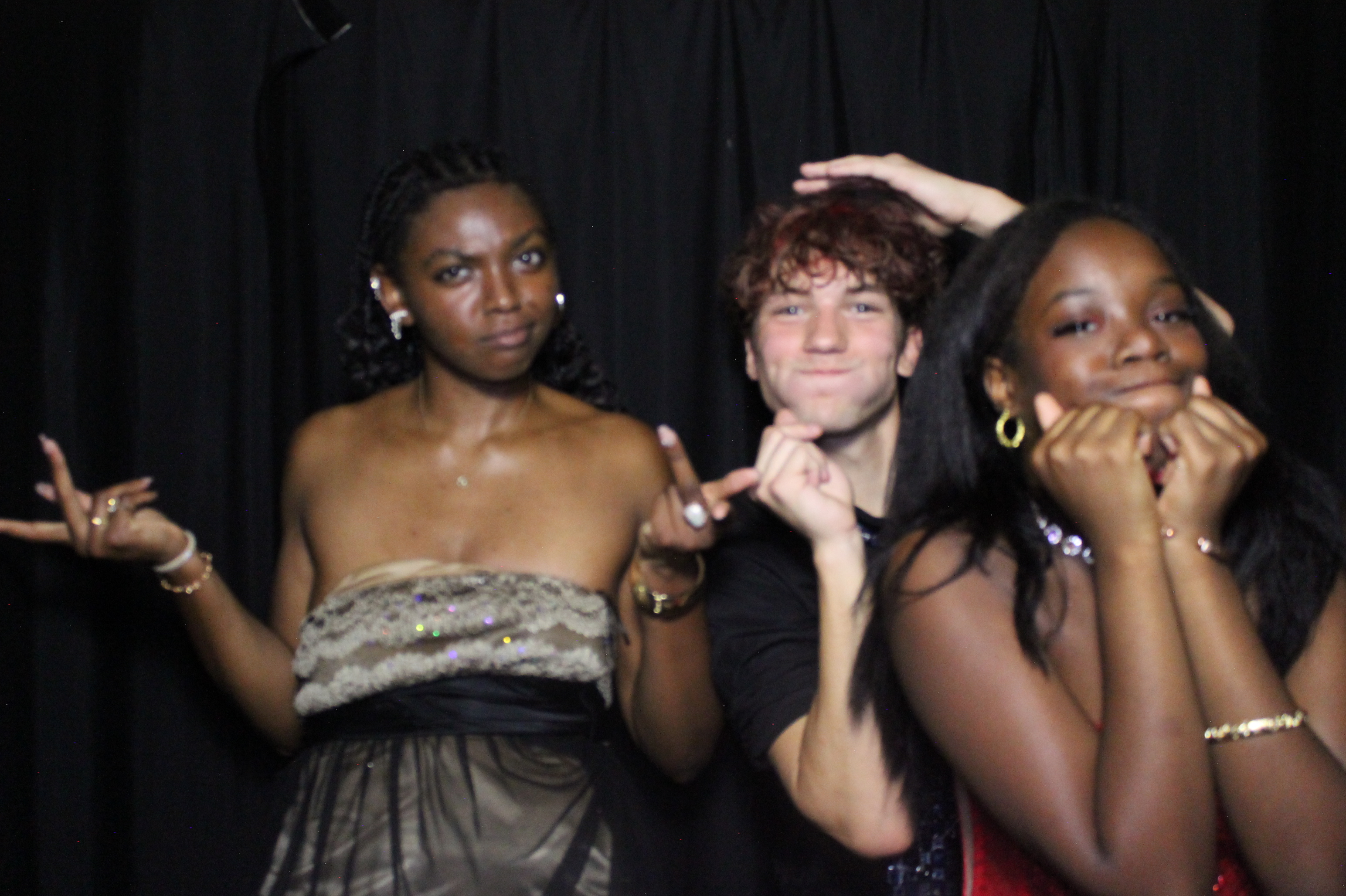 WHHS Homecoming | View more photos from the event at gallery.photoboothcincy.com/u/PhotoBoothCincy/WHHS-Homecoming