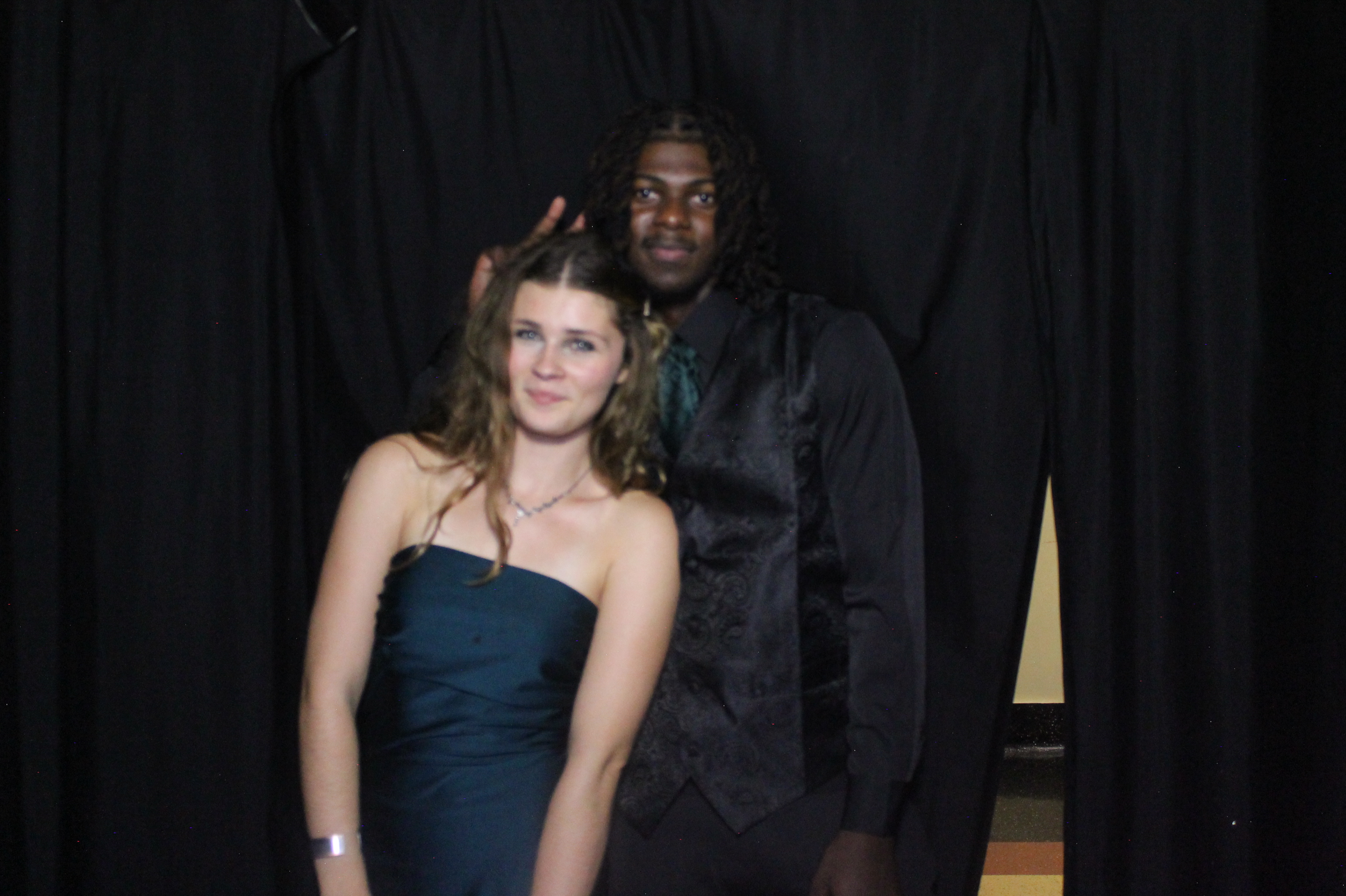 WHHS Homecoming | View more photos from the event at gallery.photoboothcincy.com/u/PhotoBoothCincy/WHHS-Homecoming