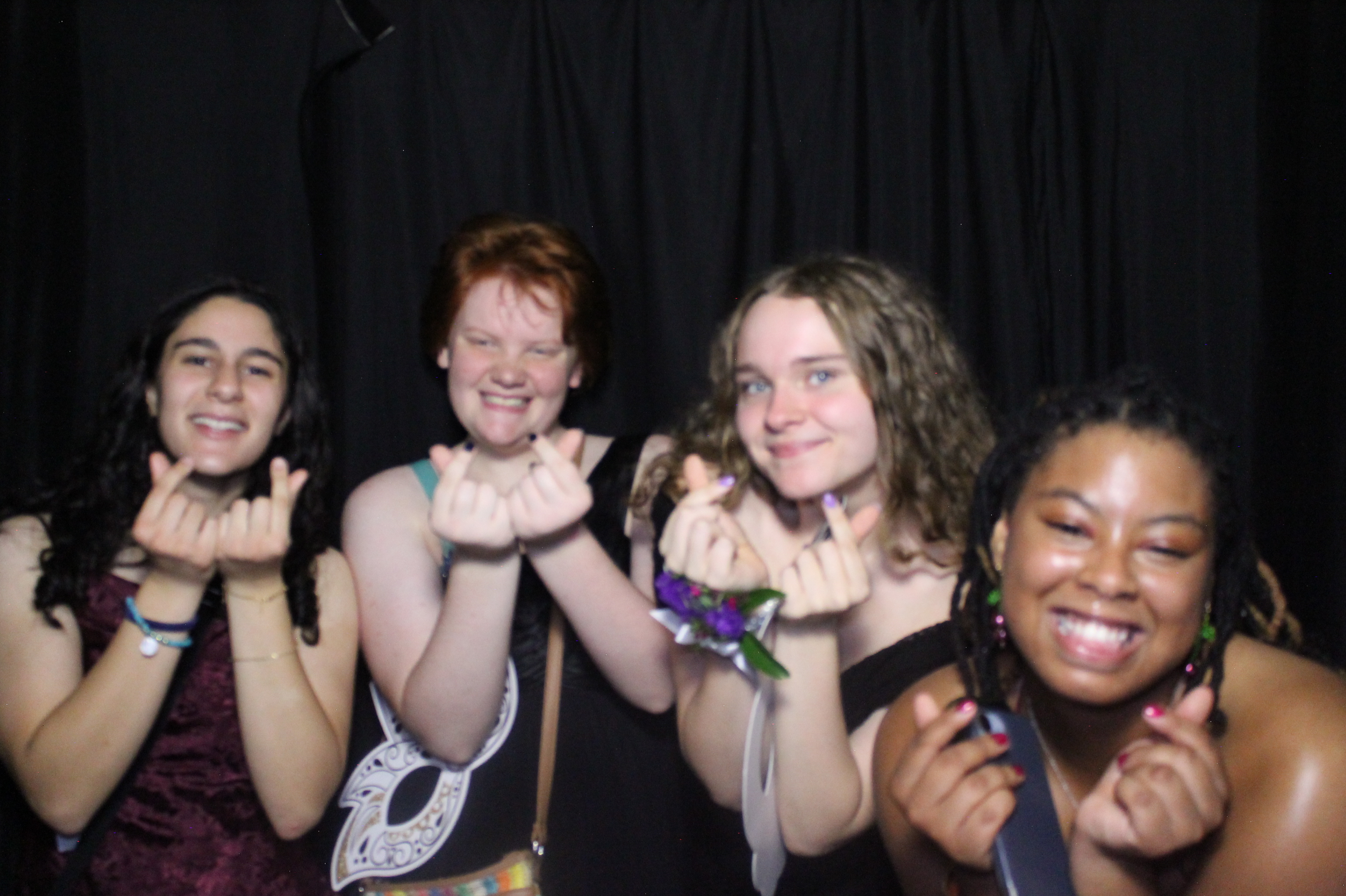 WHHS Homecoming | View more photos from the event at gallery.photoboothcincy.com/u/PhotoBoothCincy/WHHS-Homecoming