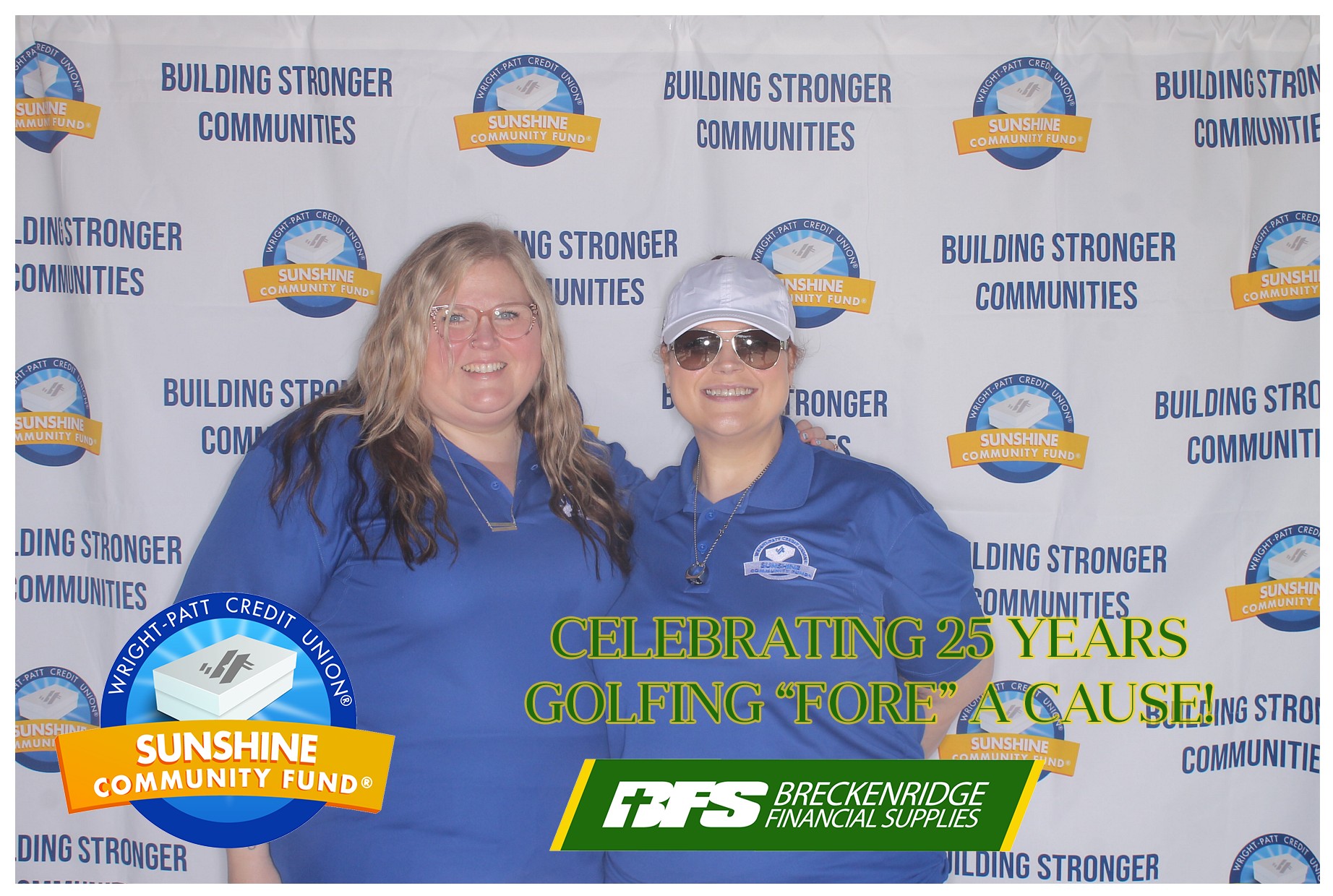 WPCU Gold Outing | View more photos from the event at gallery.photoboothcincy.com/u/PhotoBoothCincy/WPCU-Gold-Outing