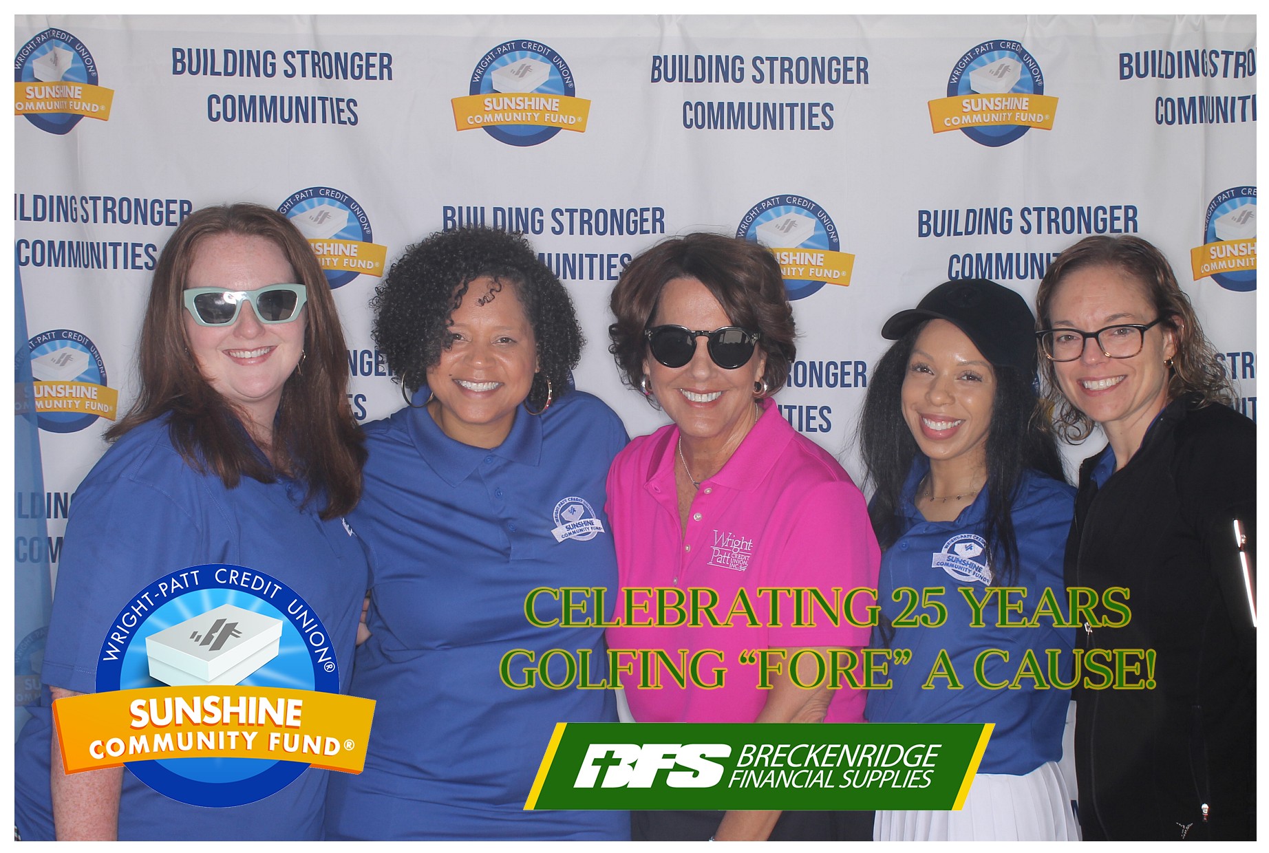 WPCU Gold Outing | View more photos from the event at gallery.photoboothcincy.com/u/PhotoBoothCincy/WPCU-Gold-Outing