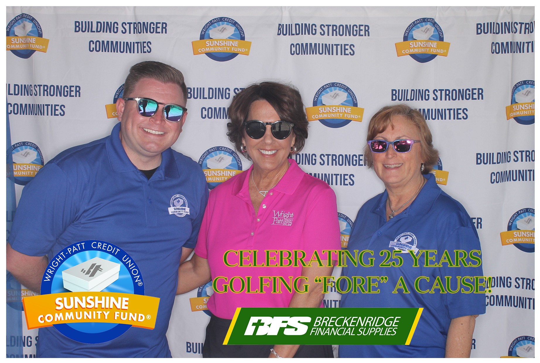 WPCU Gold Outing | View more photos from the event at gallery.photoboothcincy.com/u/PhotoBoothCincy/WPCU-Gold-Outing