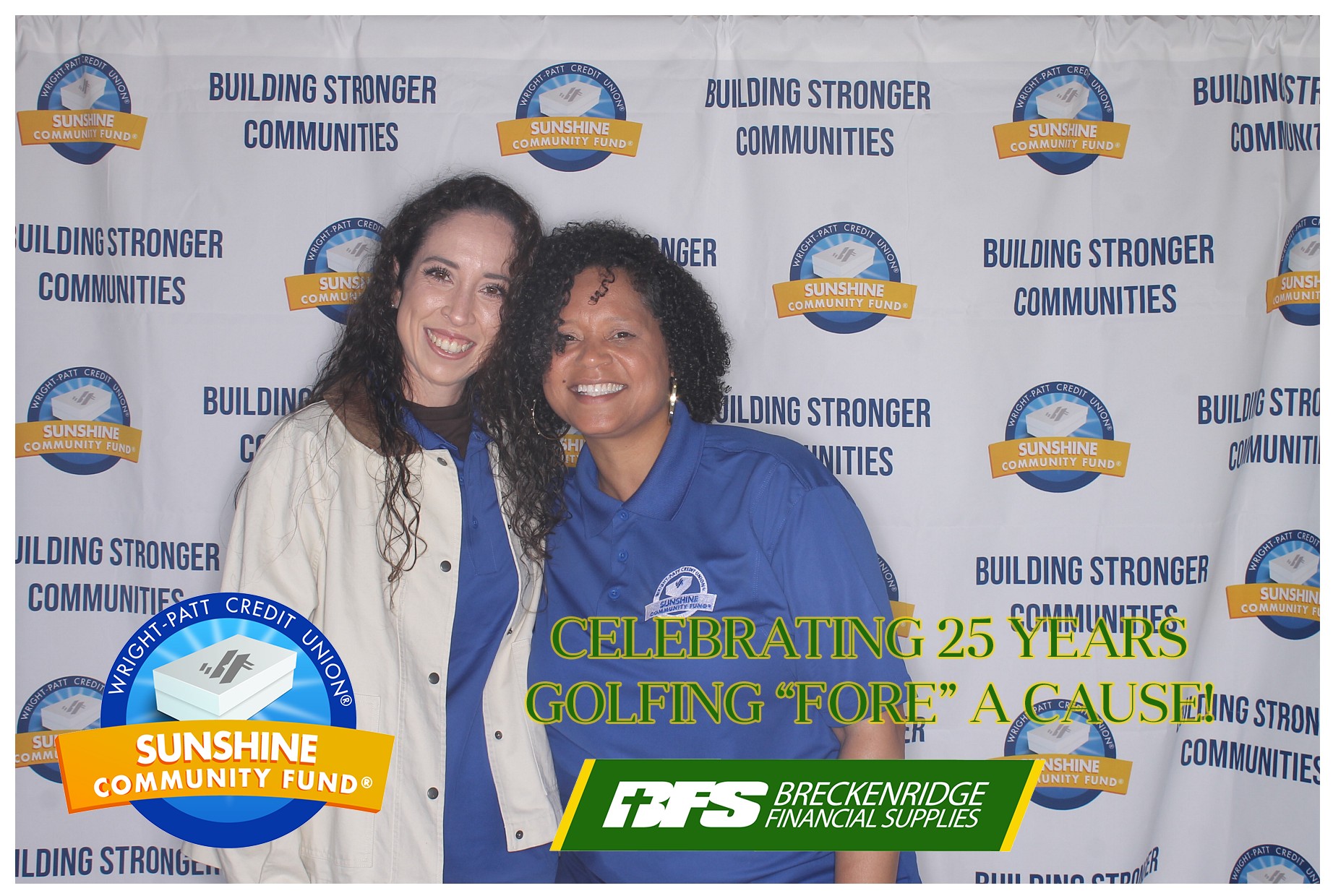 WPCU Gold Outing | View more photos from the event at gallery.photoboothcincy.com/u/PhotoBoothCincy/WPCU-Gold-Outing