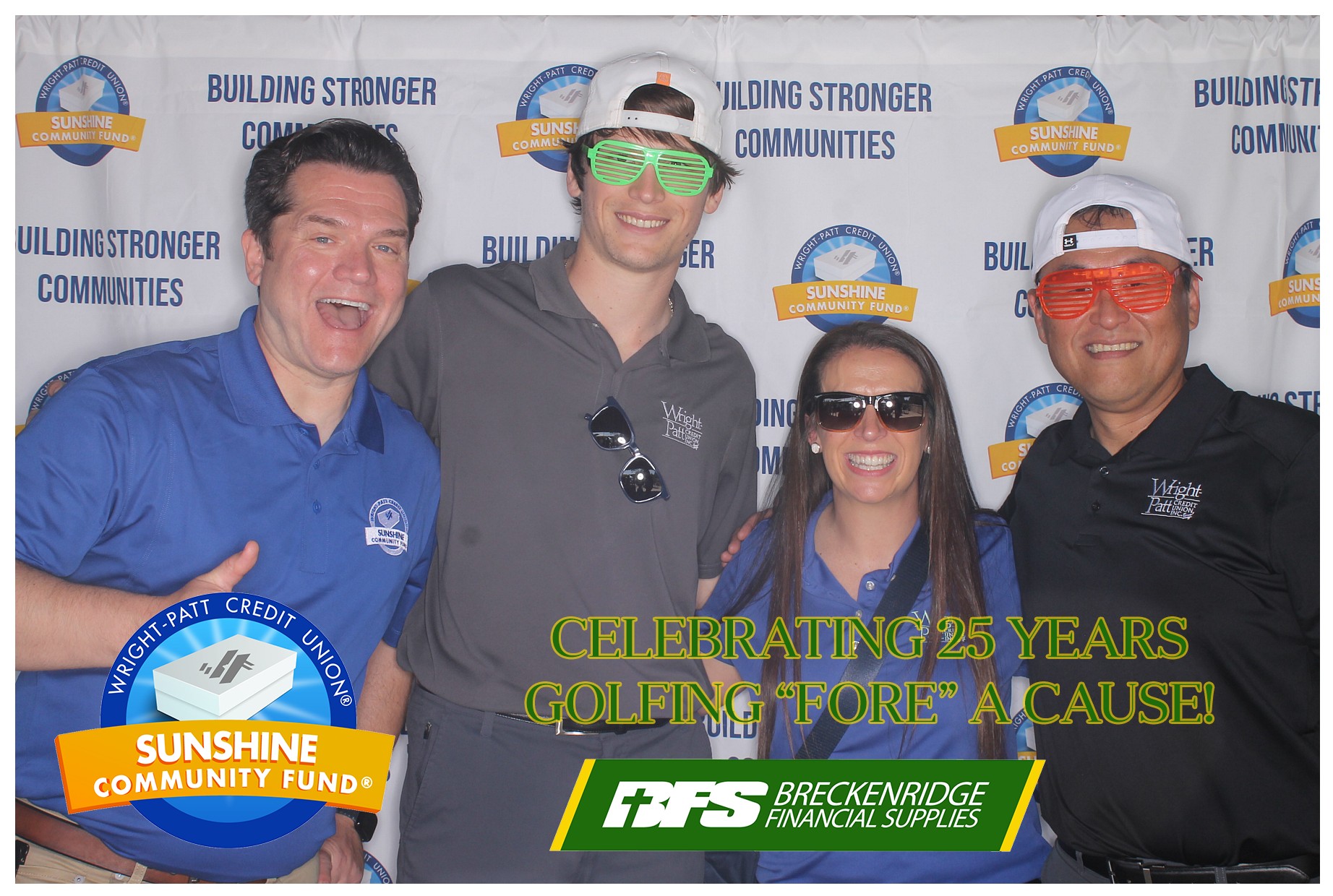 WPCU Gold Outing | View more photos from the event at gallery.photoboothcincy.com/u/PhotoBoothCincy/WPCU-Gold-Outing
