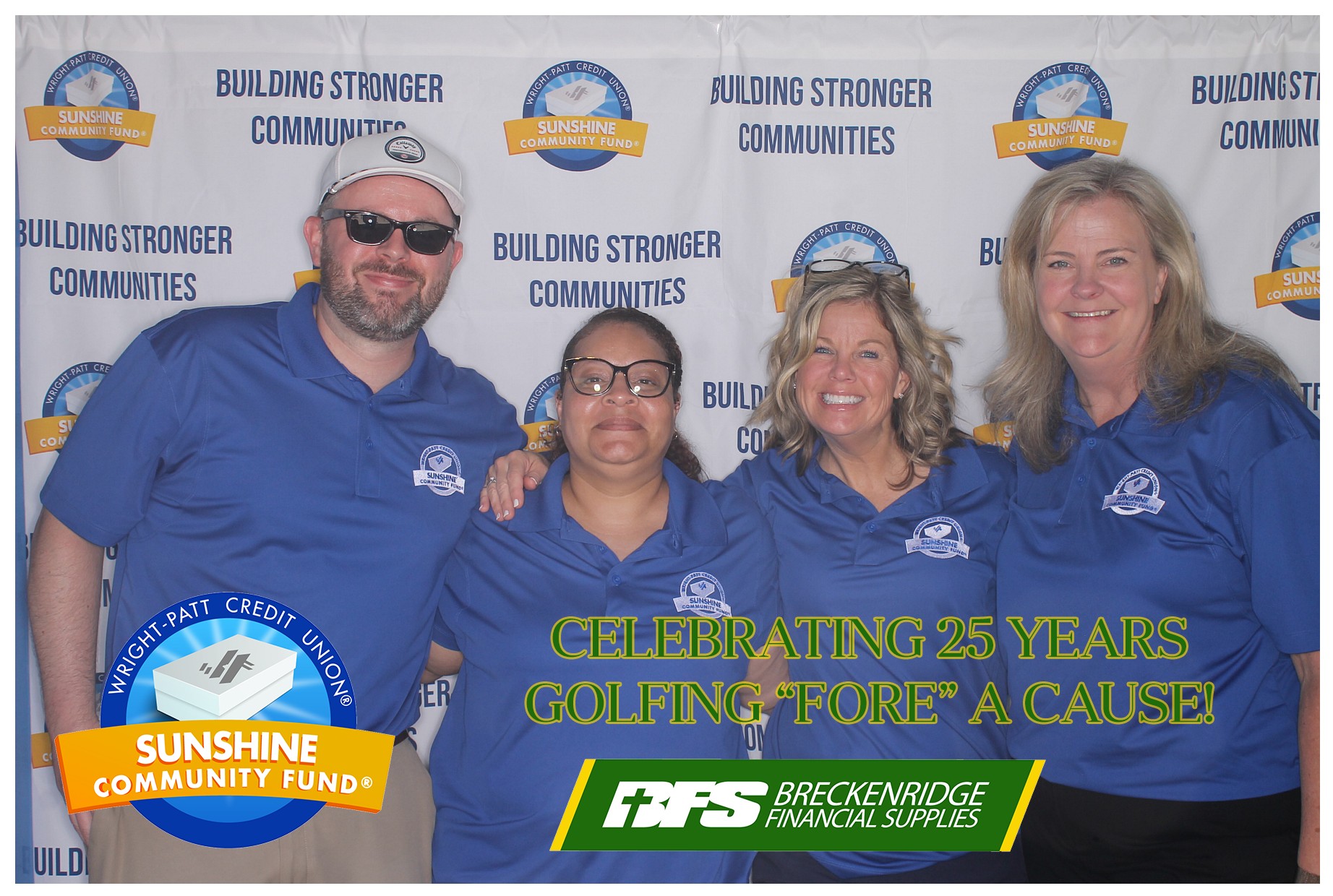 WPCU Gold Outing | View more photos from the event at gallery.photoboothcincy.com/u/PhotoBoothCincy/WPCU-Gold-Outing