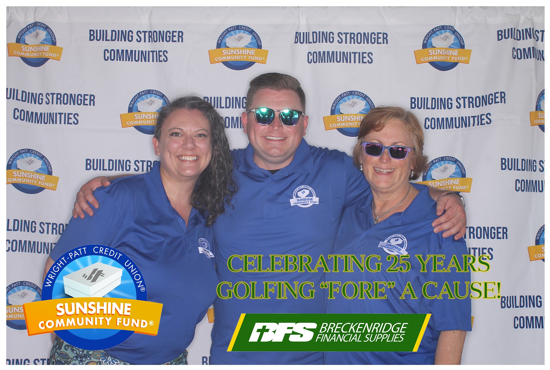 WPCU Gold Outing | View more photos from the event at gallery.photoboothcincy.com/u/PhotoBoothCincy/WPCU-Gold-Outing