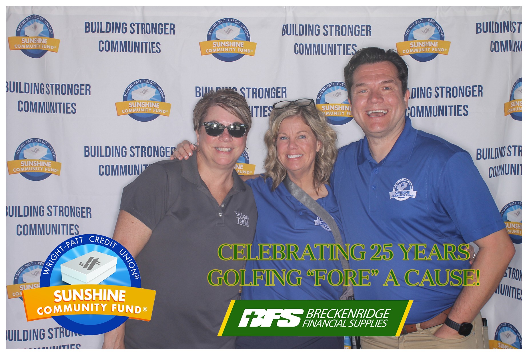 WPCU Gold Outing | View more photos from the event at gallery.photoboothcincy.com/u/PhotoBoothCincy/WPCU-Gold-Outing
