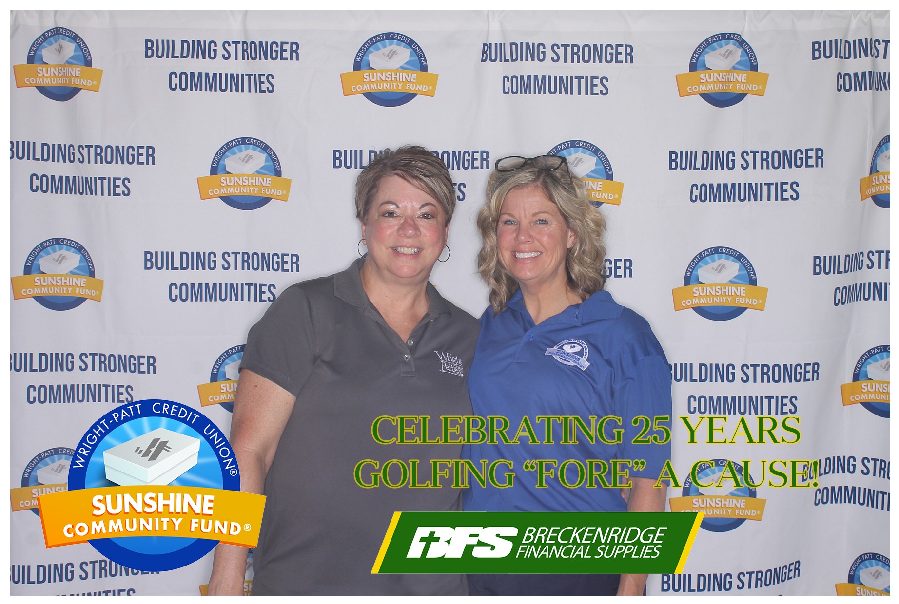 WPCU Gold Outing | View more photos from the event at gallery.photoboothcincy.com/u/PhotoBoothCincy/WPCU-Gold-Outing