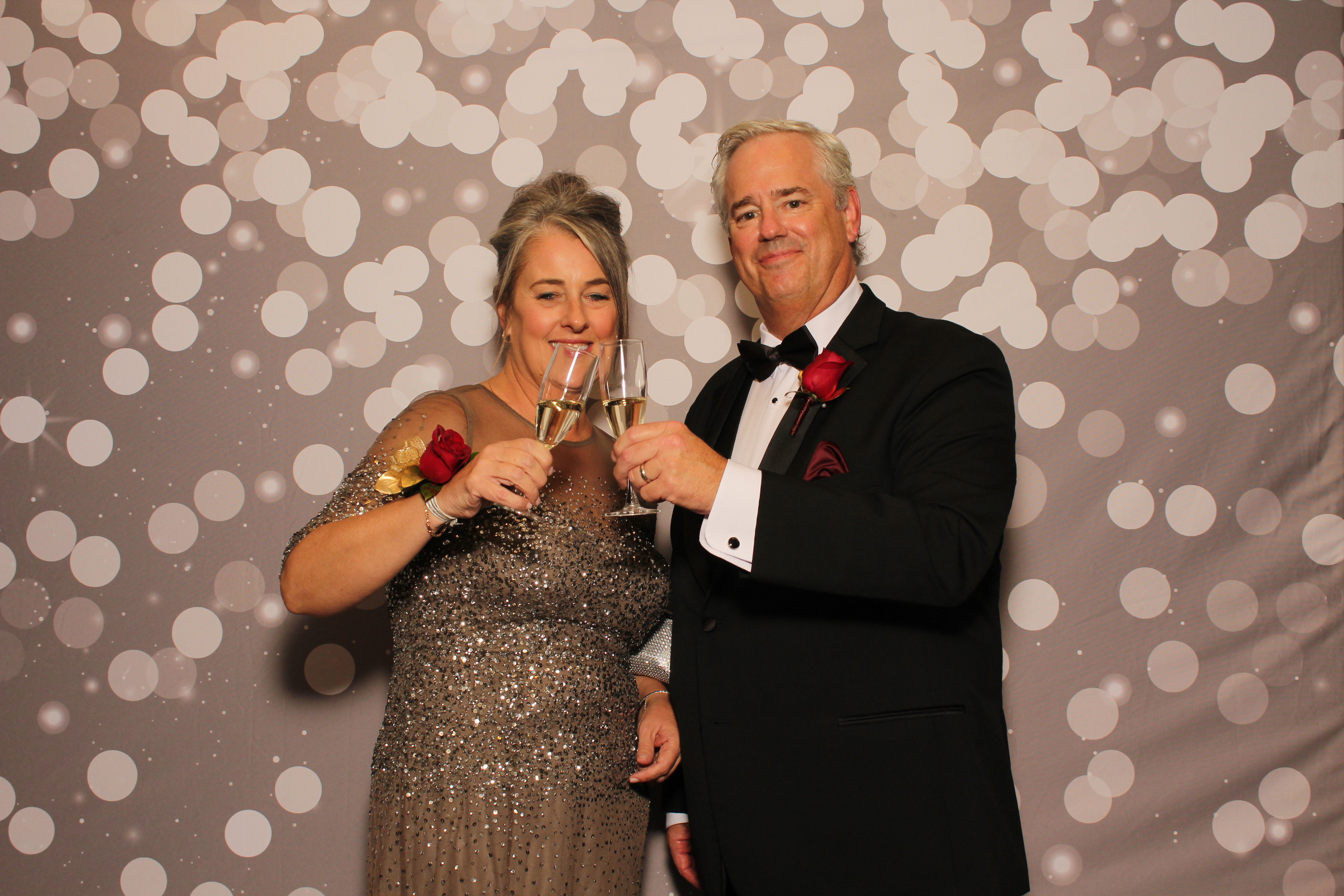 With Love, Madeline & Justin | View more photos from the event at gallery.photoboothcincy.com/u/PhotoBoothCincy/With-Love-Madeline-Justin