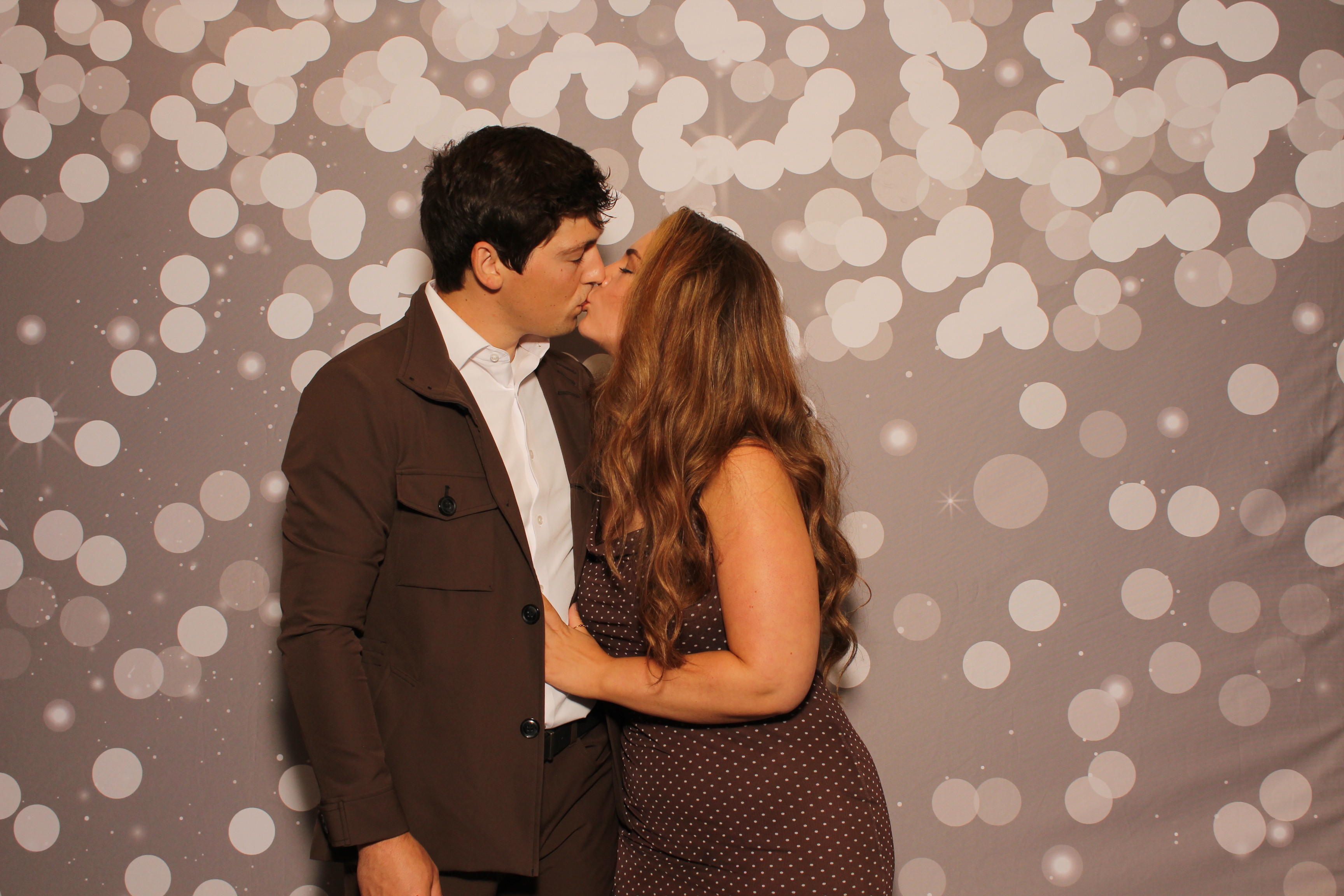 With Love, Madeline & Justin | View more photos from the event at gallery.photoboothcincy.com/u/PhotoBoothCincy/With-Love-Madeline-Justin