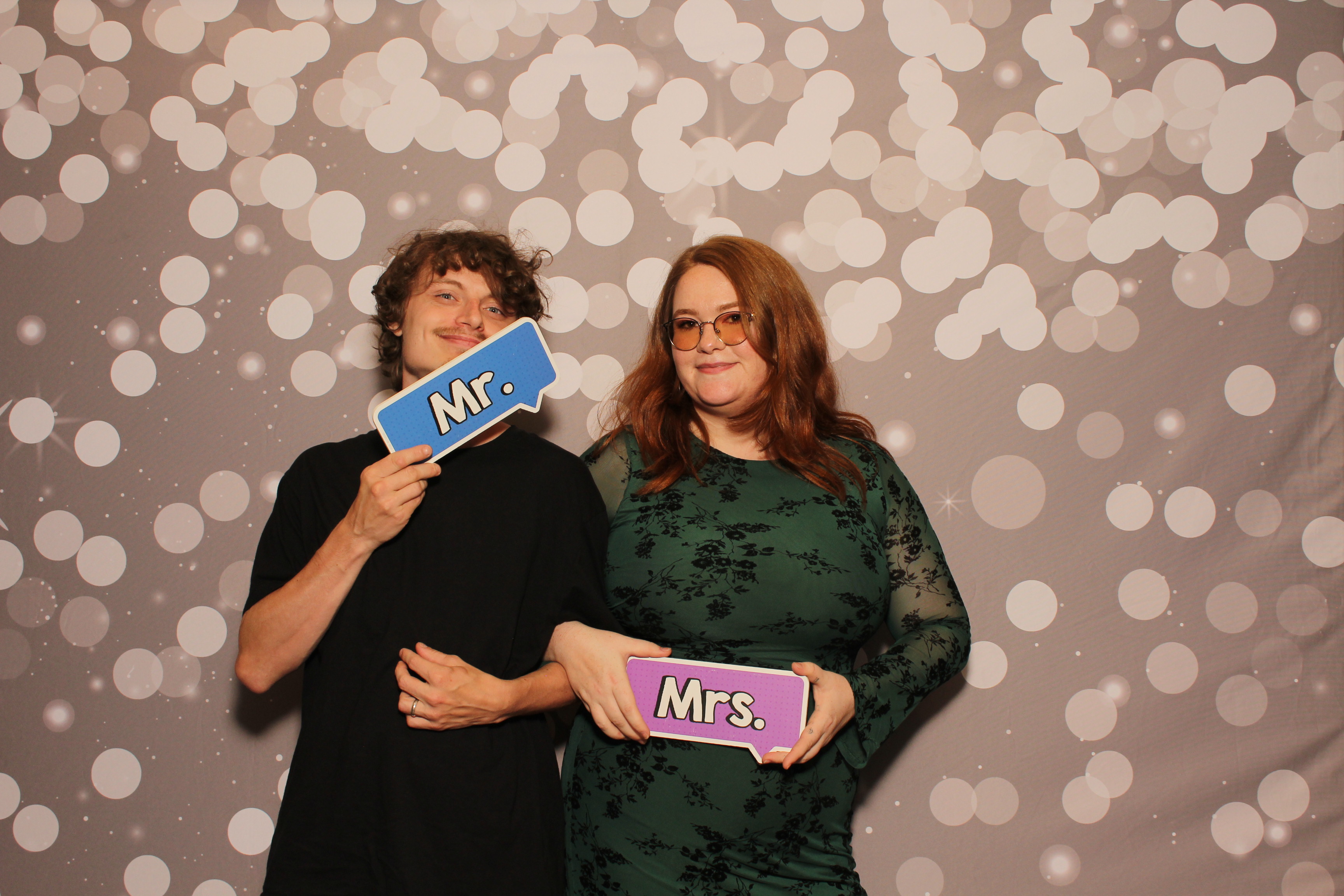 With Love, Madeline & Justin | View more photos from the event at gallery.photoboothcincy.com/u/PhotoBoothCincy/With-Love-Madeline-Justin