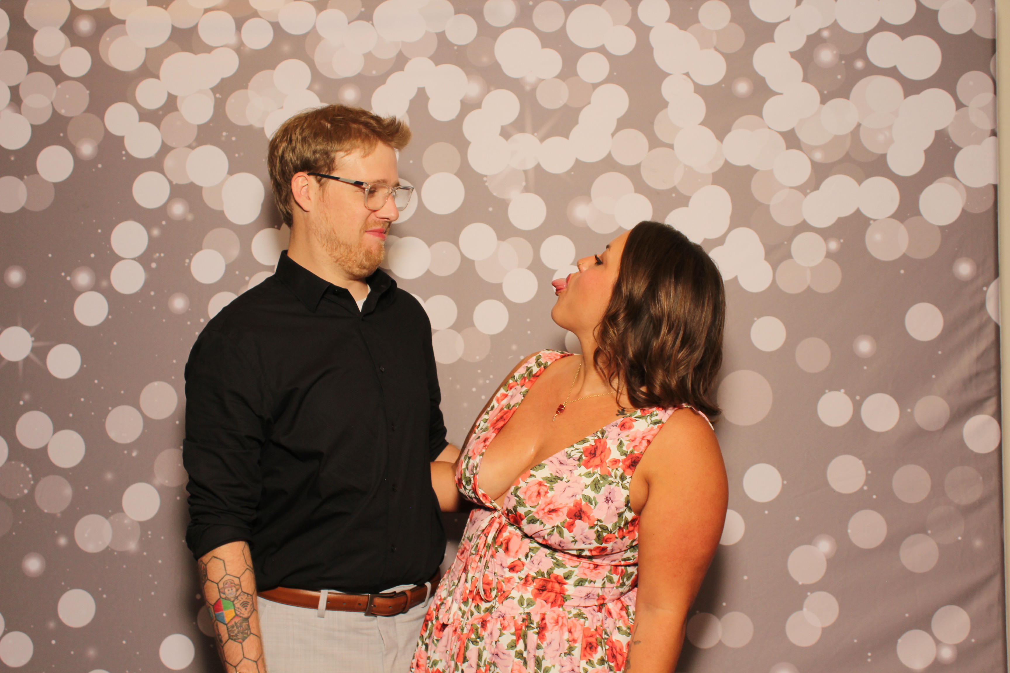 With Love, Madeline & Justin | View more photos from the event at gallery.photoboothcincy.com/u/PhotoBoothCincy/With-Love-Madeline-Justin