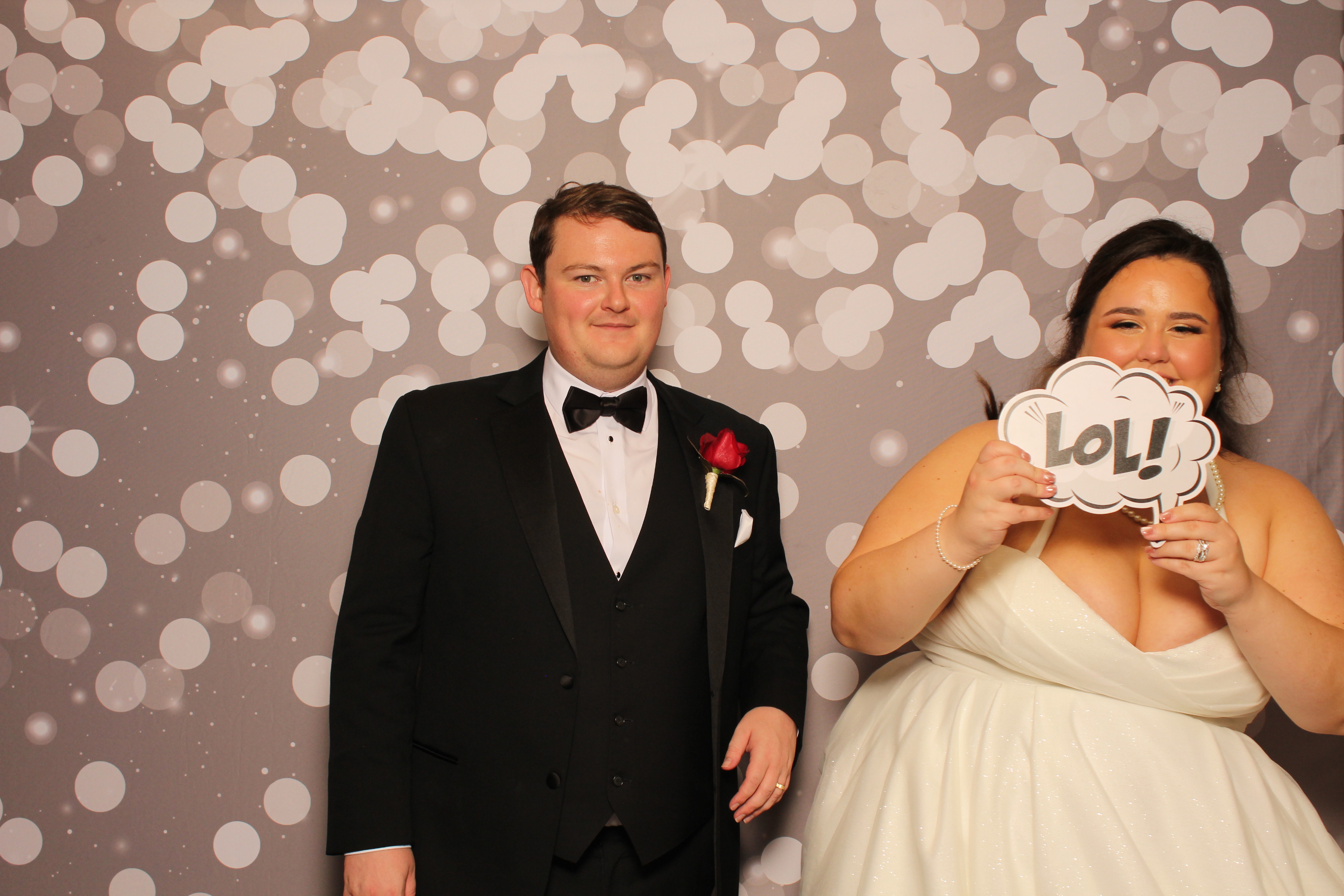 With Love, Madeline & Justin | View more photos from the event at gallery.photoboothcincy.com/u/PhotoBoothCincy/With-Love-Madeline-Justin
