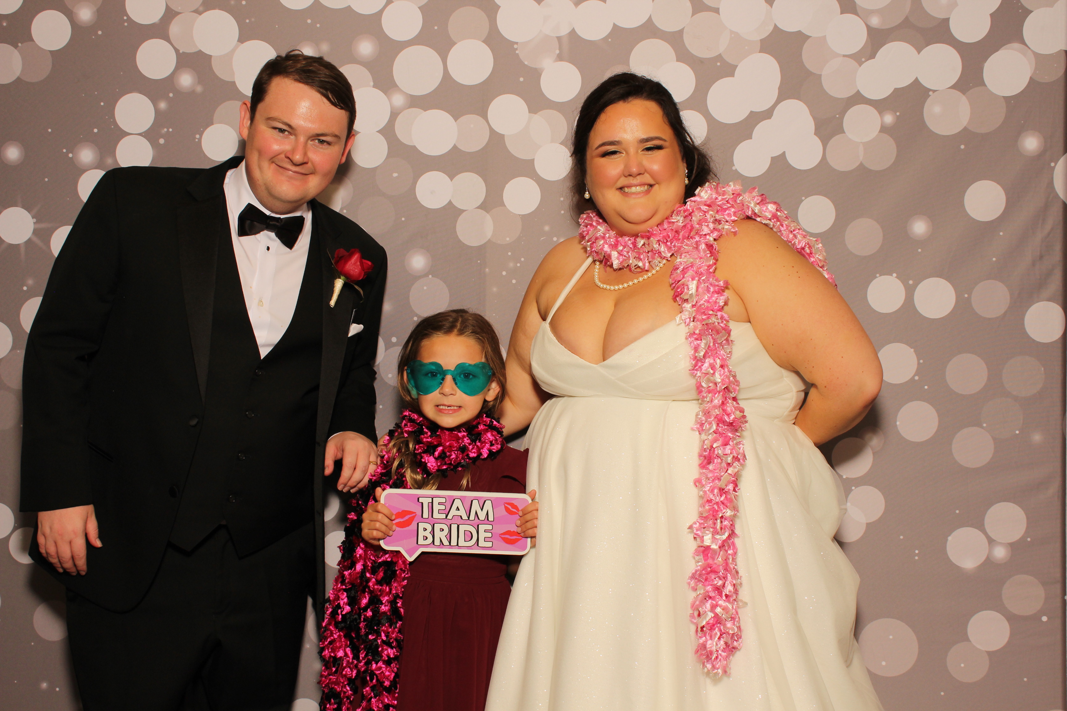 With Love, Madeline & Justin | View more photos from the event at gallery.photoboothcincy.com/u/PhotoBoothCincy/With-Love-Madeline-Justin