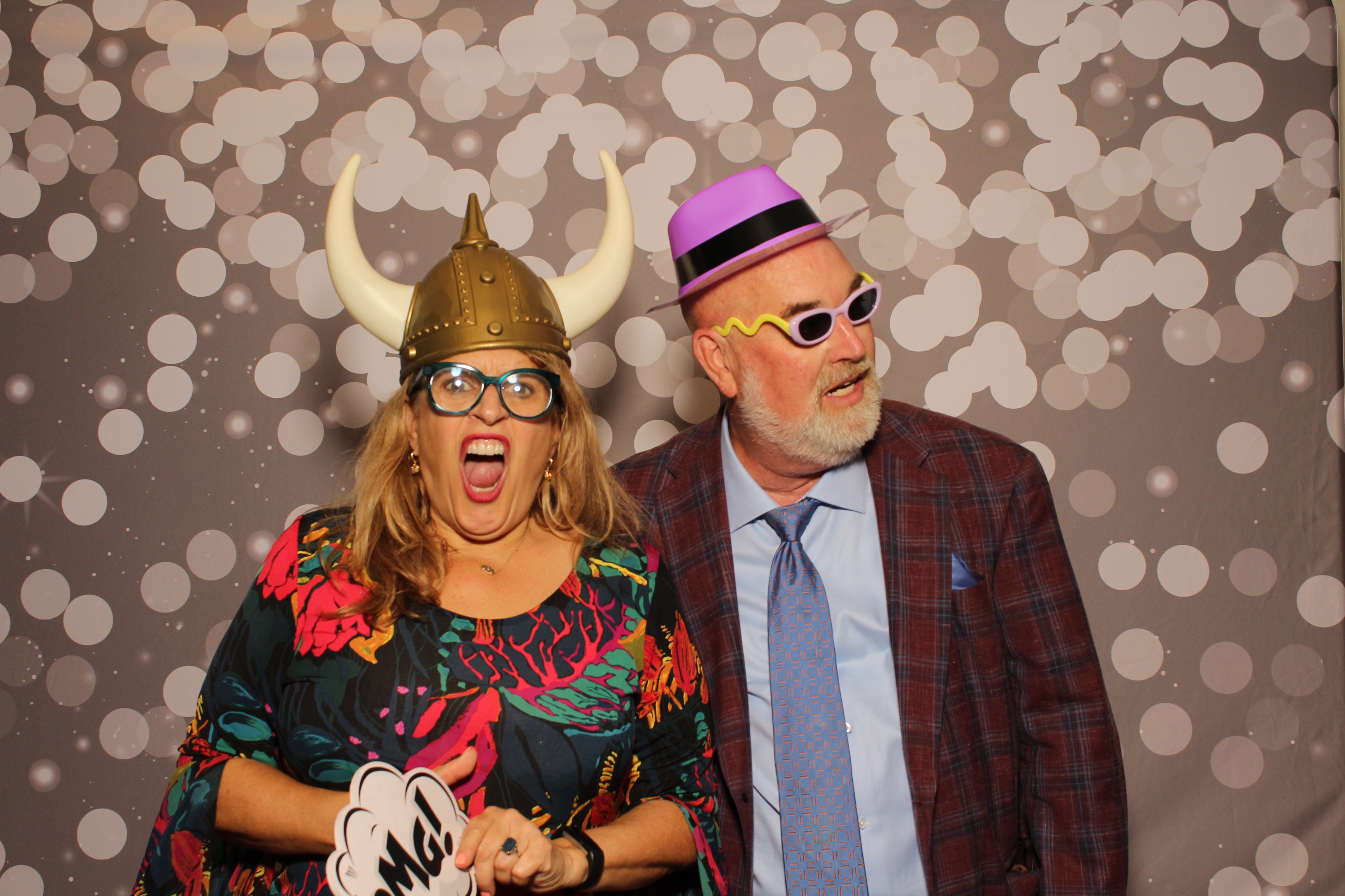 With Love, Madeline & Justin | View more photos from the event at gallery.photoboothcincy.com/u/PhotoBoothCincy/With-Love-Madeline-Justin