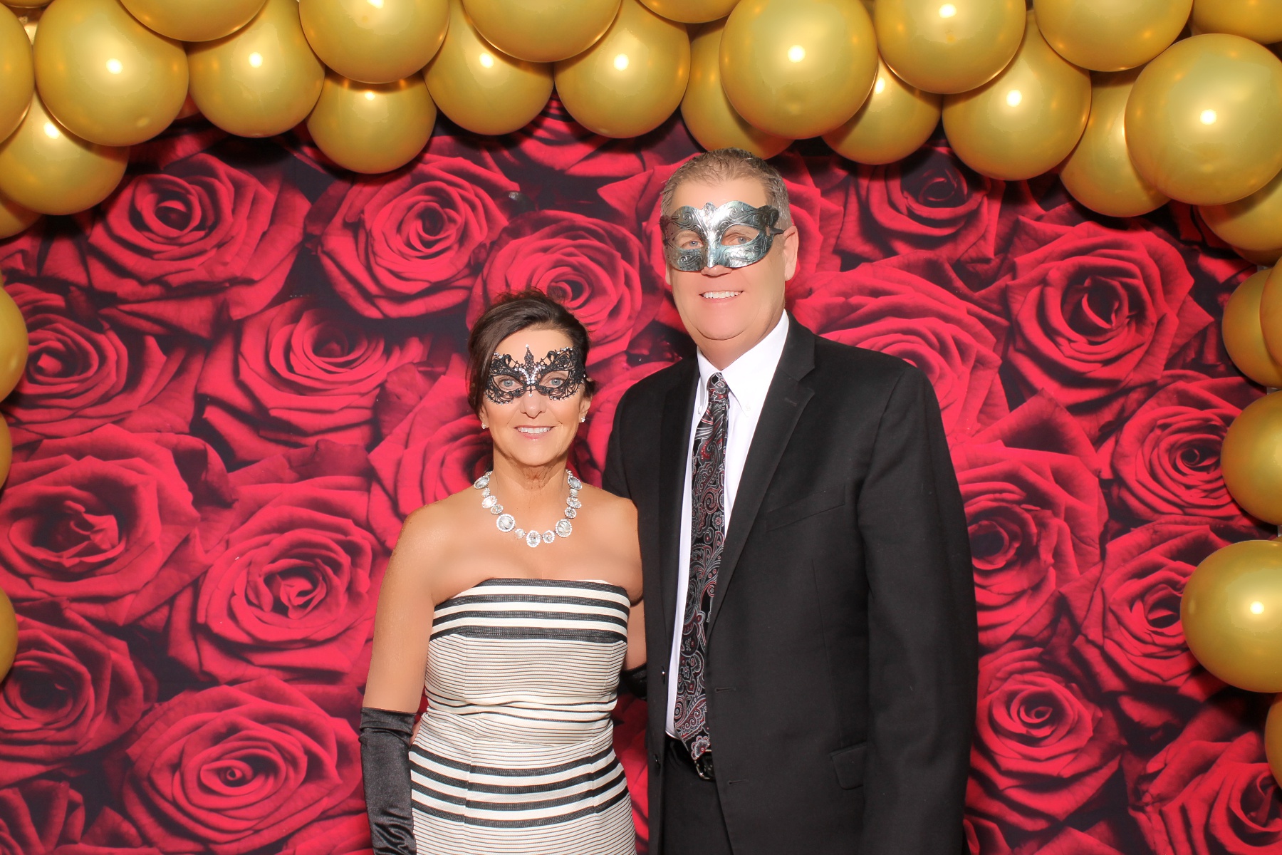 YMCA Fundraiser | View more photos from the event at gallery.photoboothcincy.com/u/PhotoBoothCincy/YMCA-Fundraiser-0