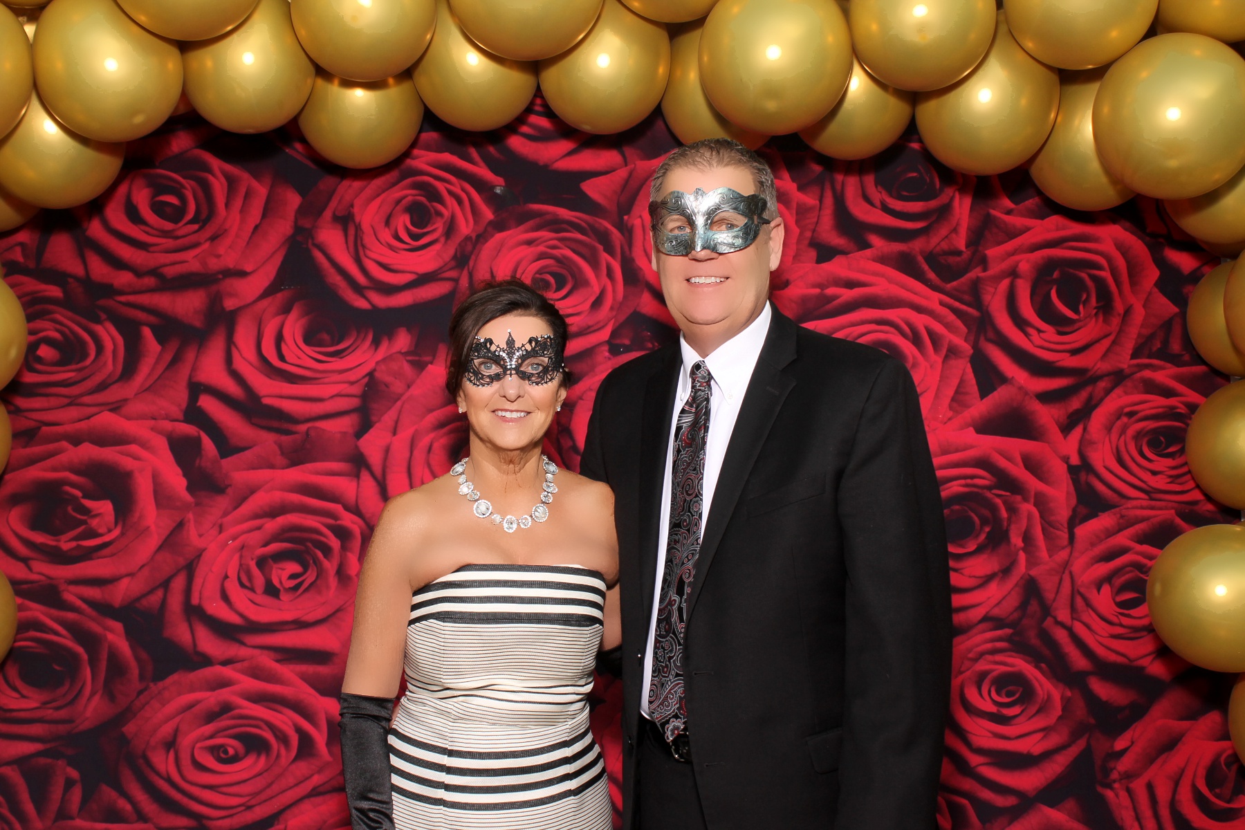 YMCA Fundraiser | View more photos from the event at gallery.photoboothcincy.com/u/PhotoBoothCincy/YMCA-Fundraiser-0