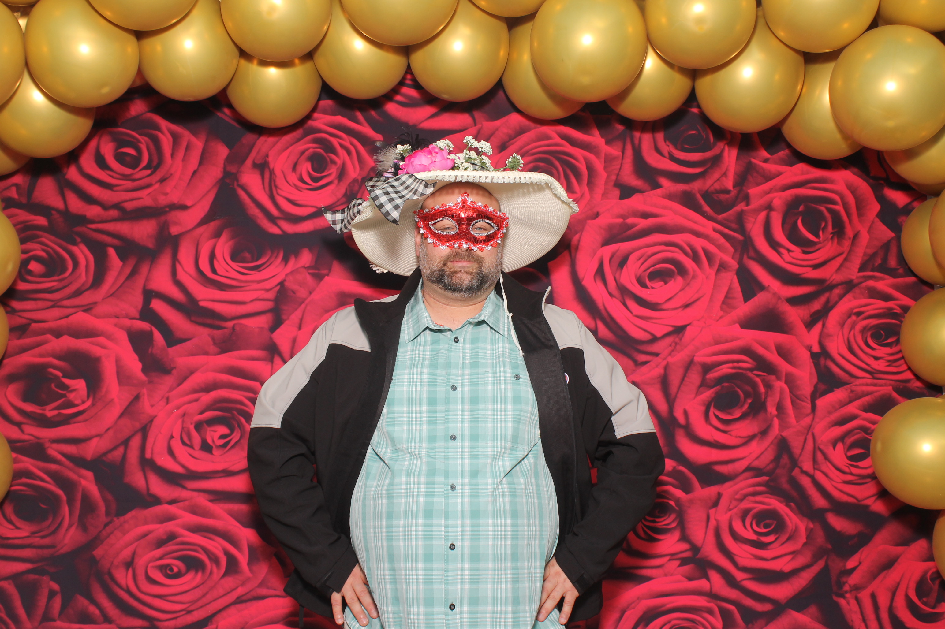 YMCA Fundraiser | View more photos from the event at gallery.photoboothcincy.com/u/PhotoBoothCincy/YMCA-Fundraiser-0