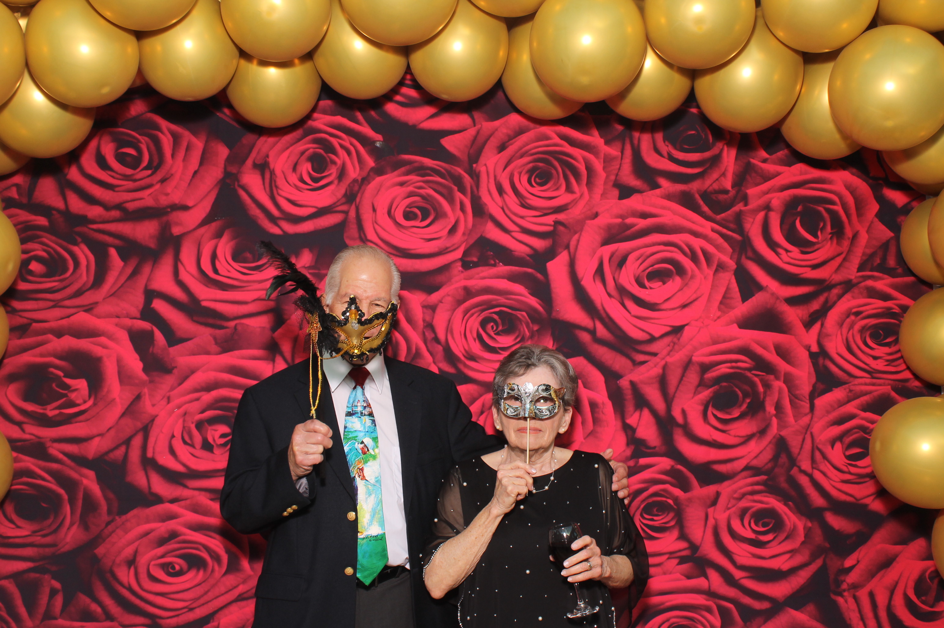 YMCA Fundraiser | View more photos from the event at gallery.photoboothcincy.com/u/PhotoBoothCincy/YMCA-Fundraiser-0