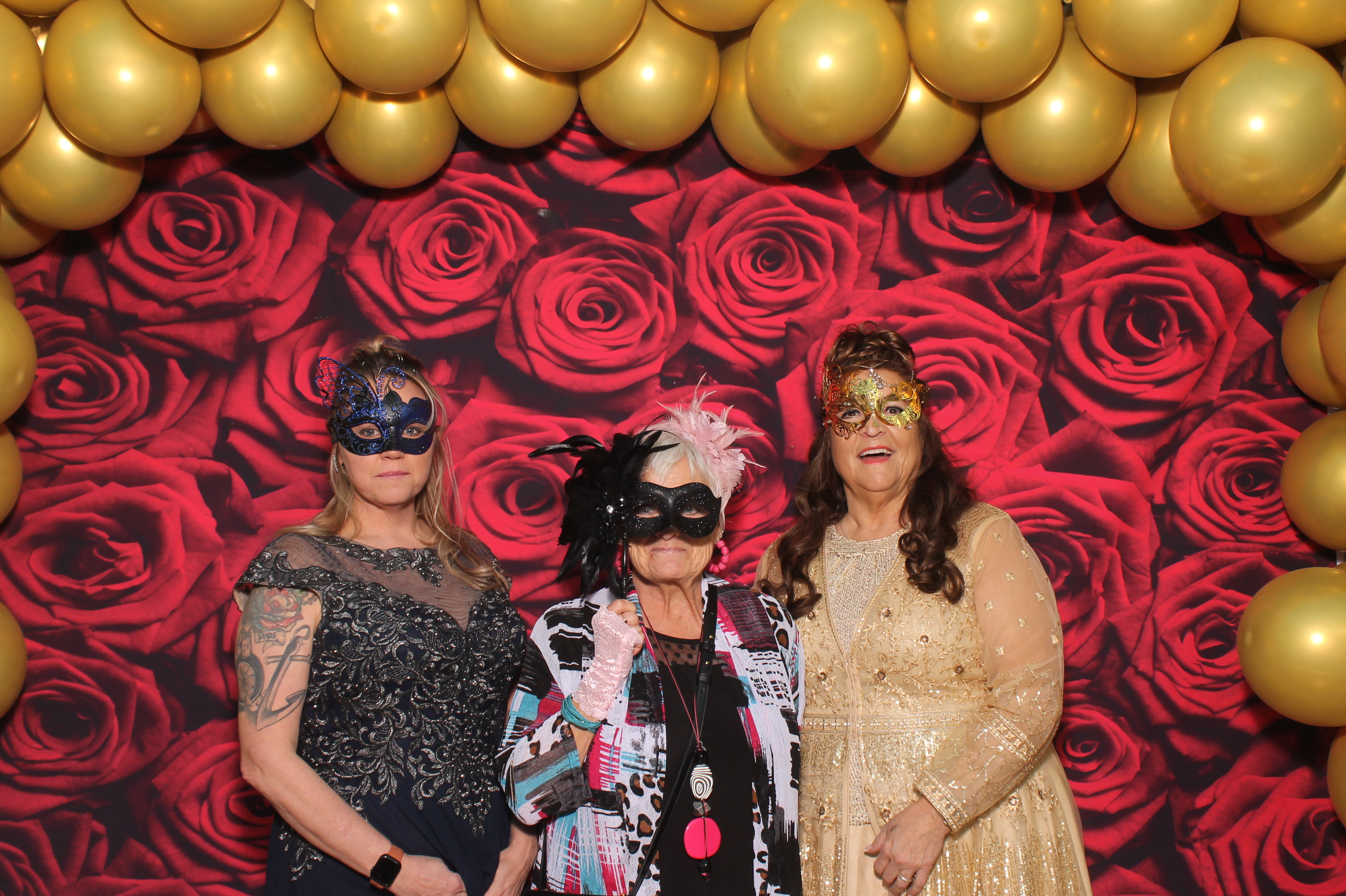 YMCA Fundraiser | View more photos from the event at gallery.photoboothcincy.com/u/PhotoBoothCincy/YMCA-Fundraiser-0