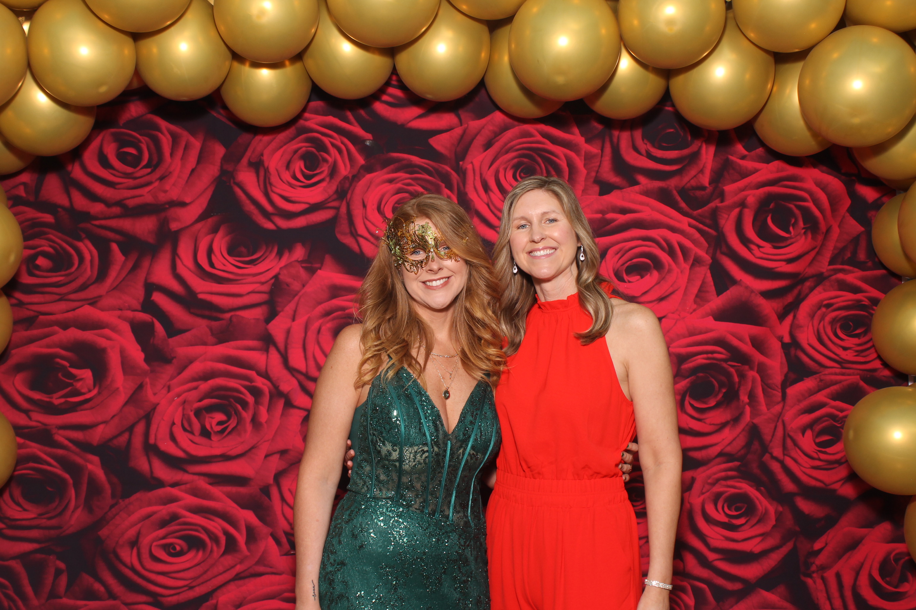 YMCA Fundraiser | View more photos from the event at gallery.photoboothcincy.com/u/PhotoBoothCincy/YMCA-Fundraiser-0