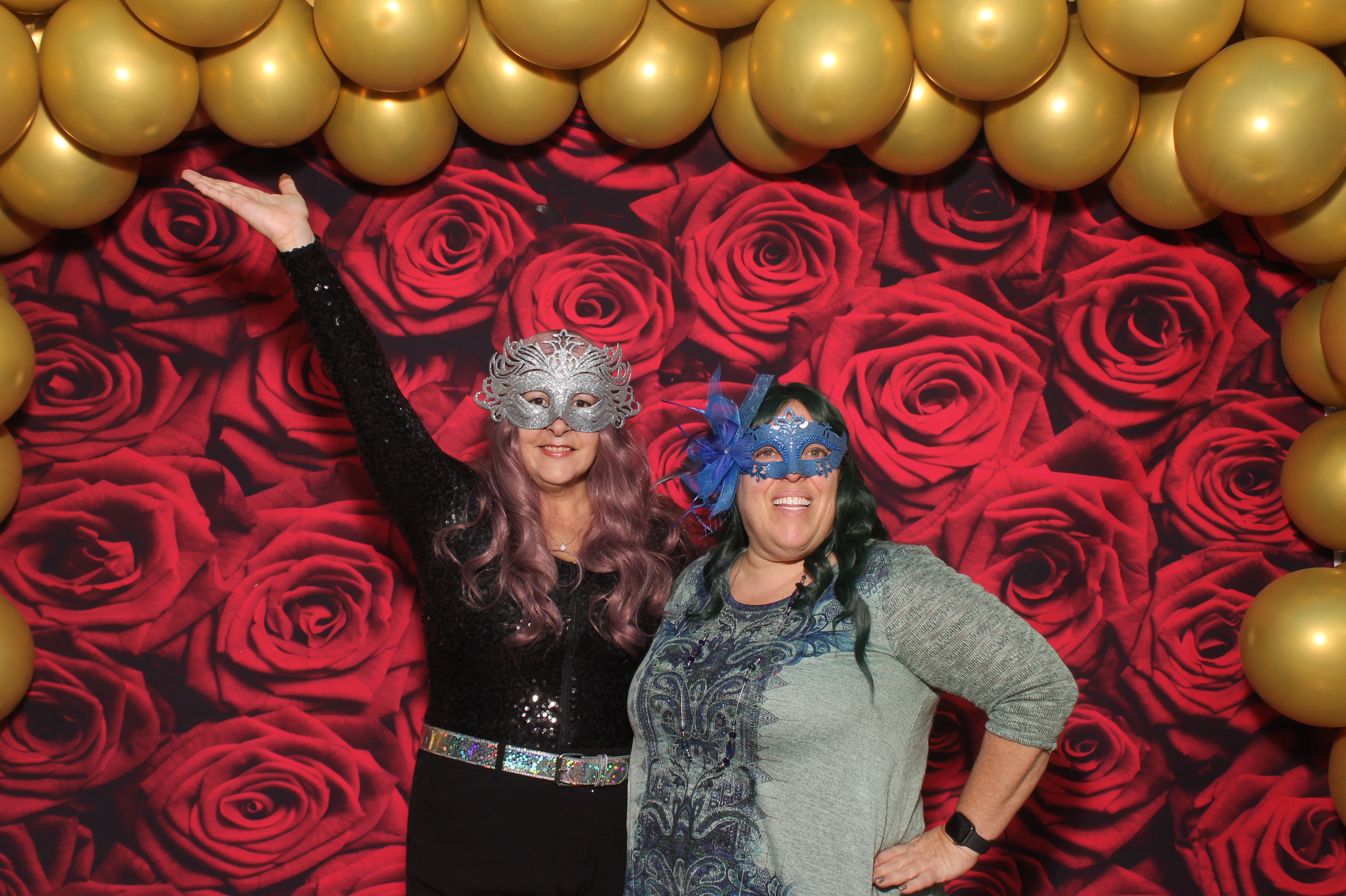 YMCA Fundraiser | View more photos from the event at gallery.photoboothcincy.com/u/PhotoBoothCincy/YMCA-Fundraiser-0