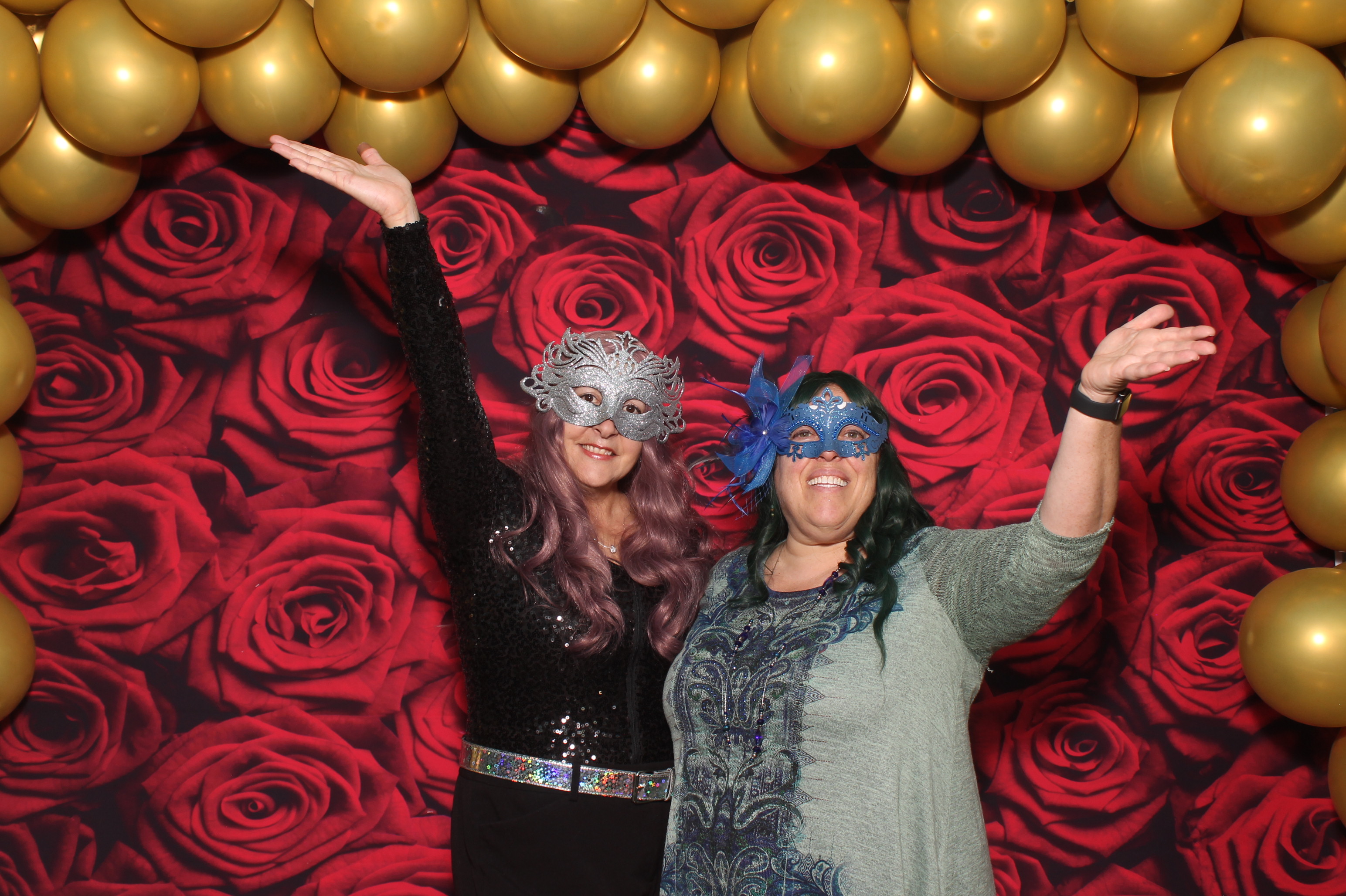 YMCA Fundraiser | View more photos from the event at gallery.photoboothcincy.com/u/PhotoBoothCincy/YMCA-Fundraiser-0