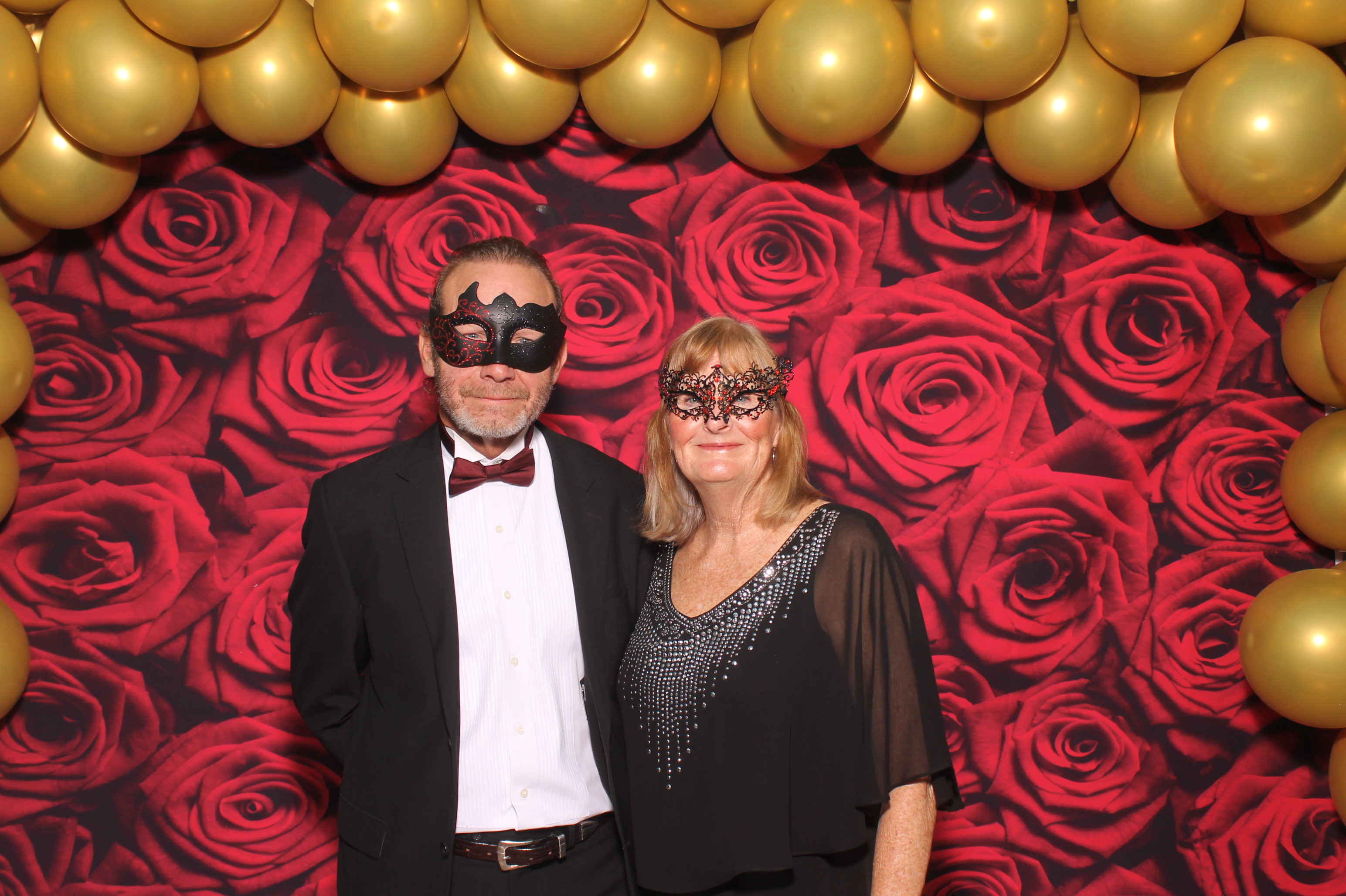 YMCA Fundraiser | View more photos from the event at gallery.photoboothcincy.com/u/PhotoBoothCincy/YMCA-Fundraiser-0