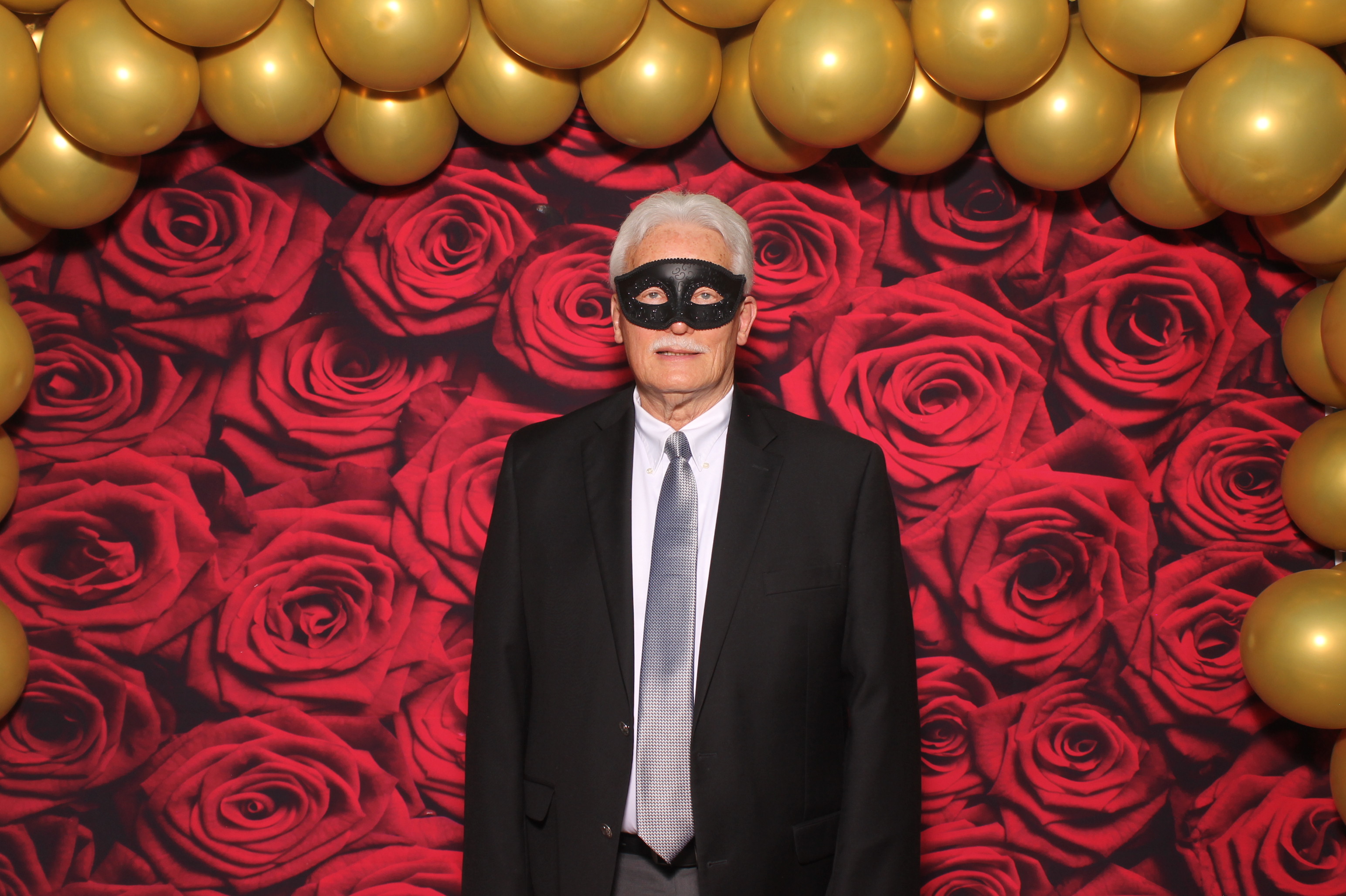 YMCA Fundraiser | View more photos from the event at gallery.photoboothcincy.com/u/PhotoBoothCincy/YMCA-Fundraiser-0