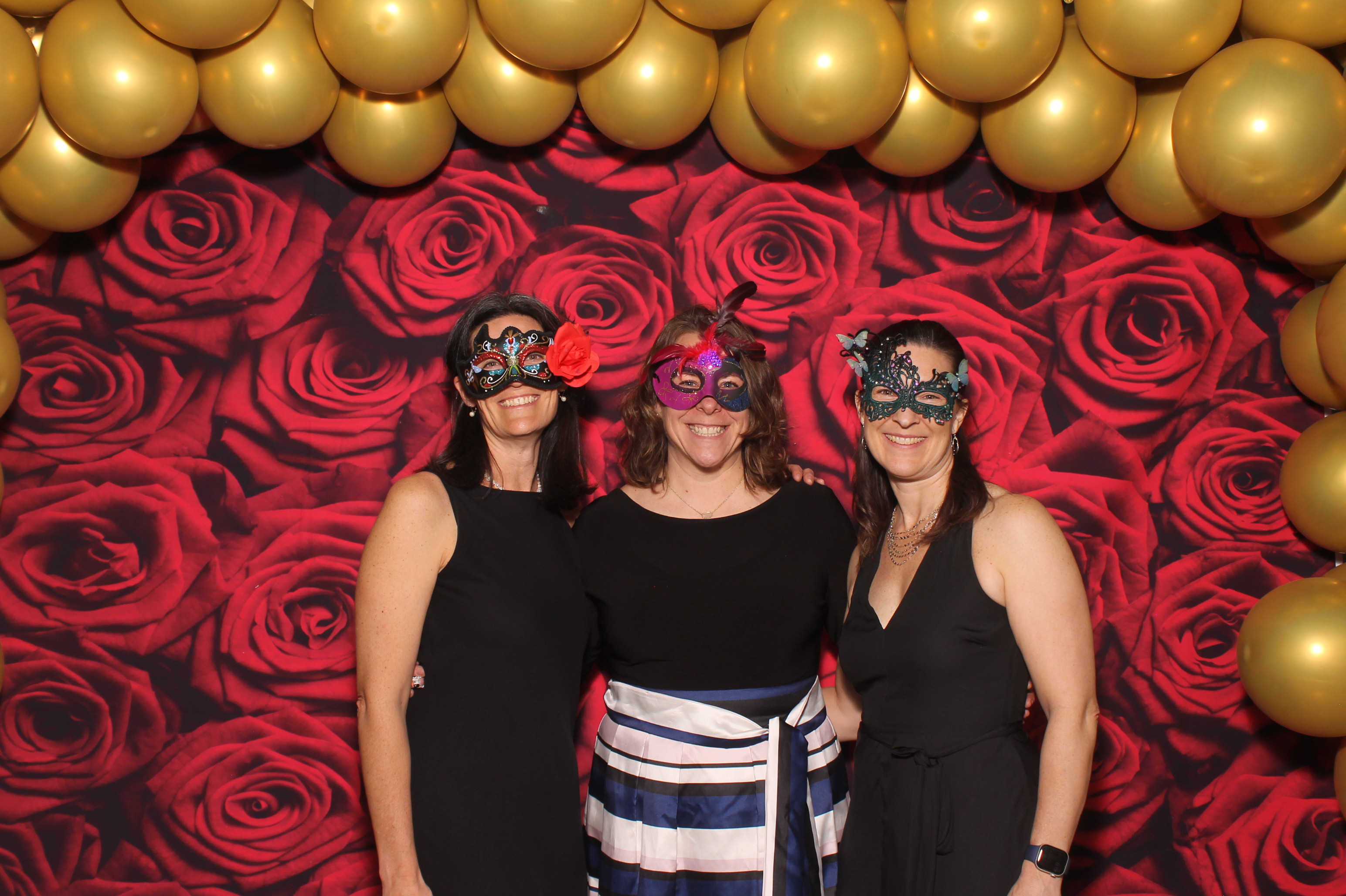 YMCA Fundraiser | View more photos from the event at gallery.photoboothcincy.com/u/PhotoBoothCincy/YMCA-Fundraiser-0