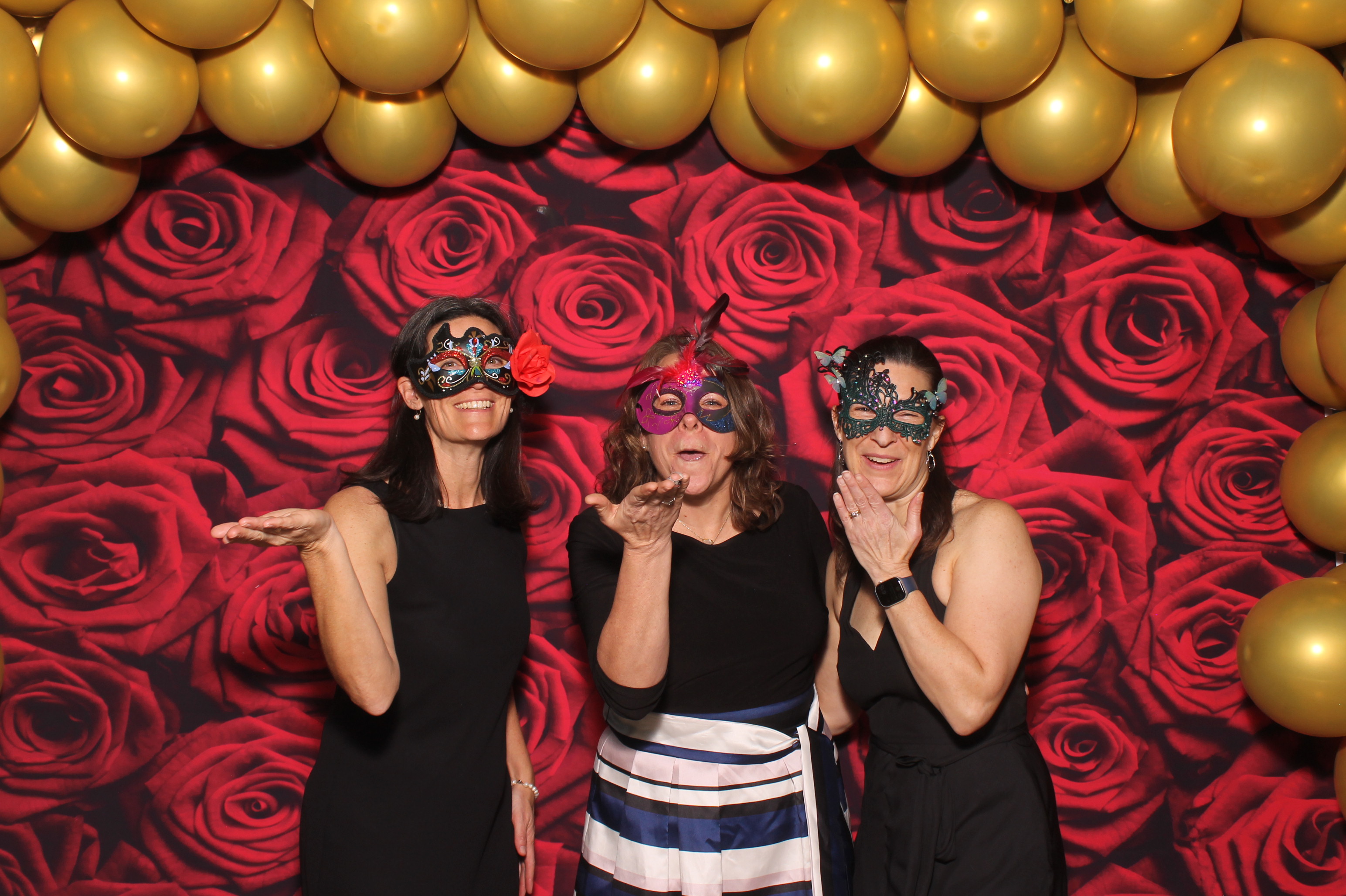 YMCA Fundraiser | View more photos from the event at gallery.photoboothcincy.com/u/PhotoBoothCincy/YMCA-Fundraiser-0