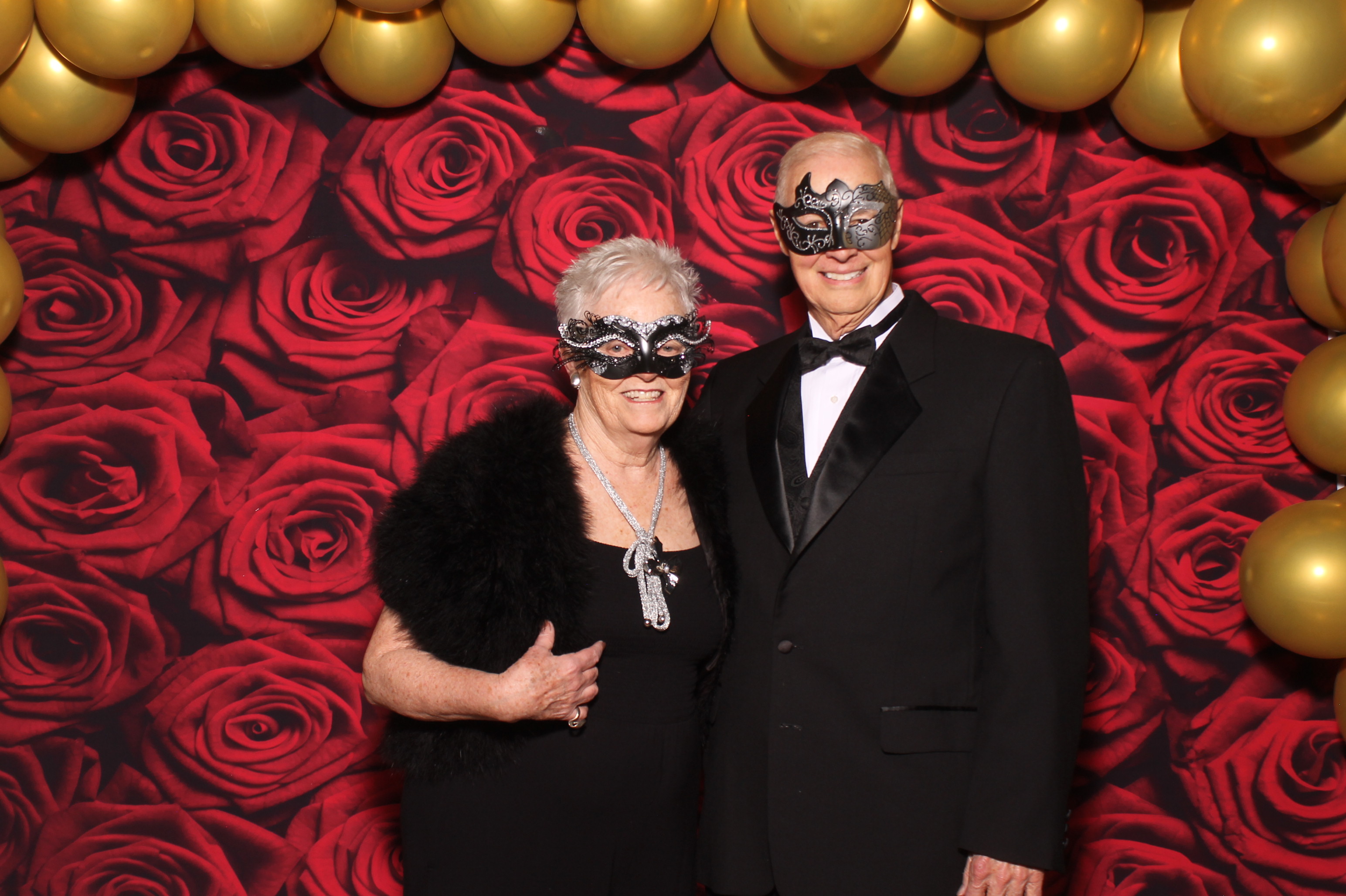 YMCA Fundraiser | View more photos from the event at gallery.photoboothcincy.com/u/PhotoBoothCincy/YMCA-Fundraiser-0