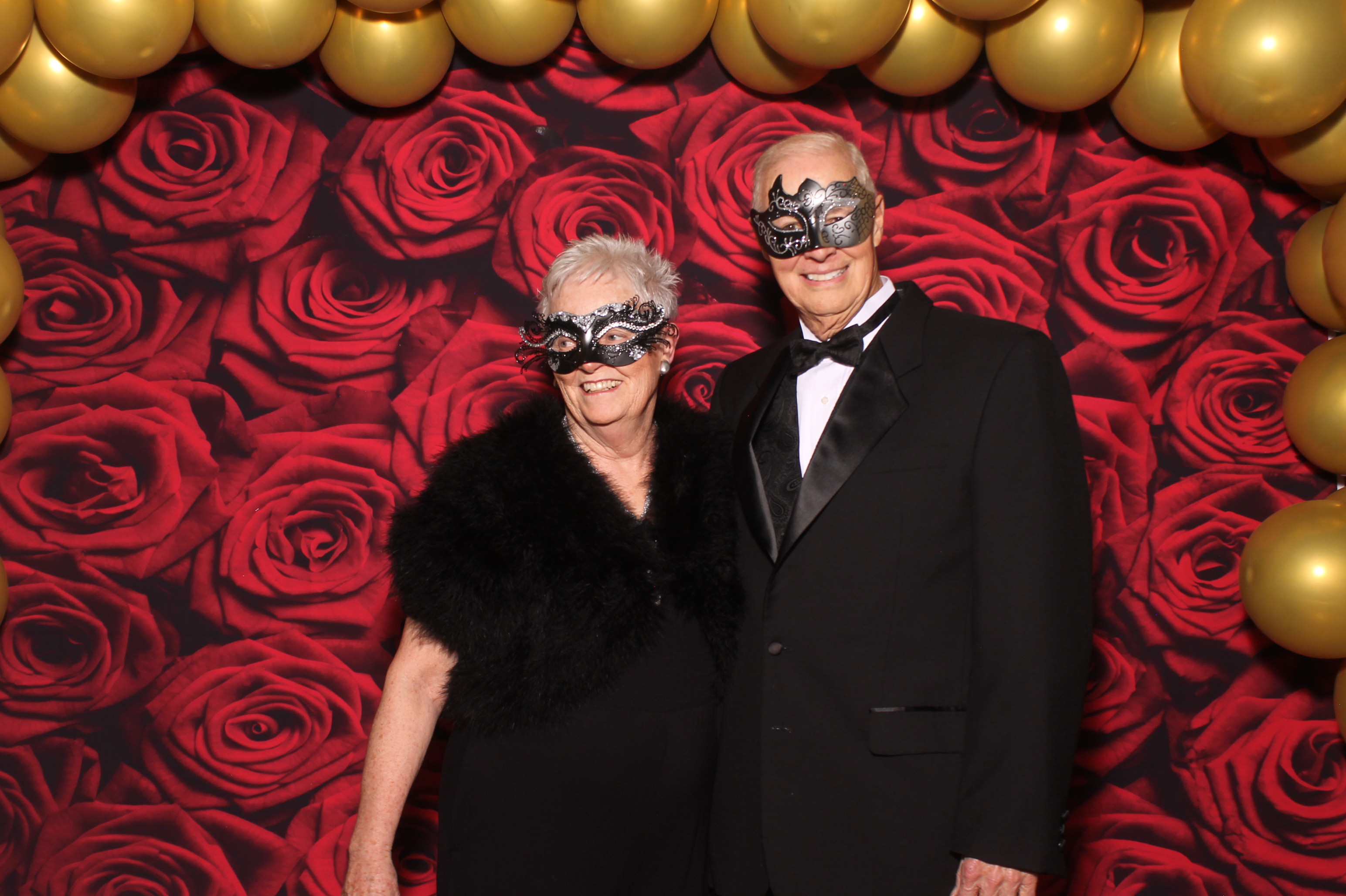 YMCA Fundraiser | View more photos from the event at gallery.photoboothcincy.com/u/PhotoBoothCincy/YMCA-Fundraiser-0
