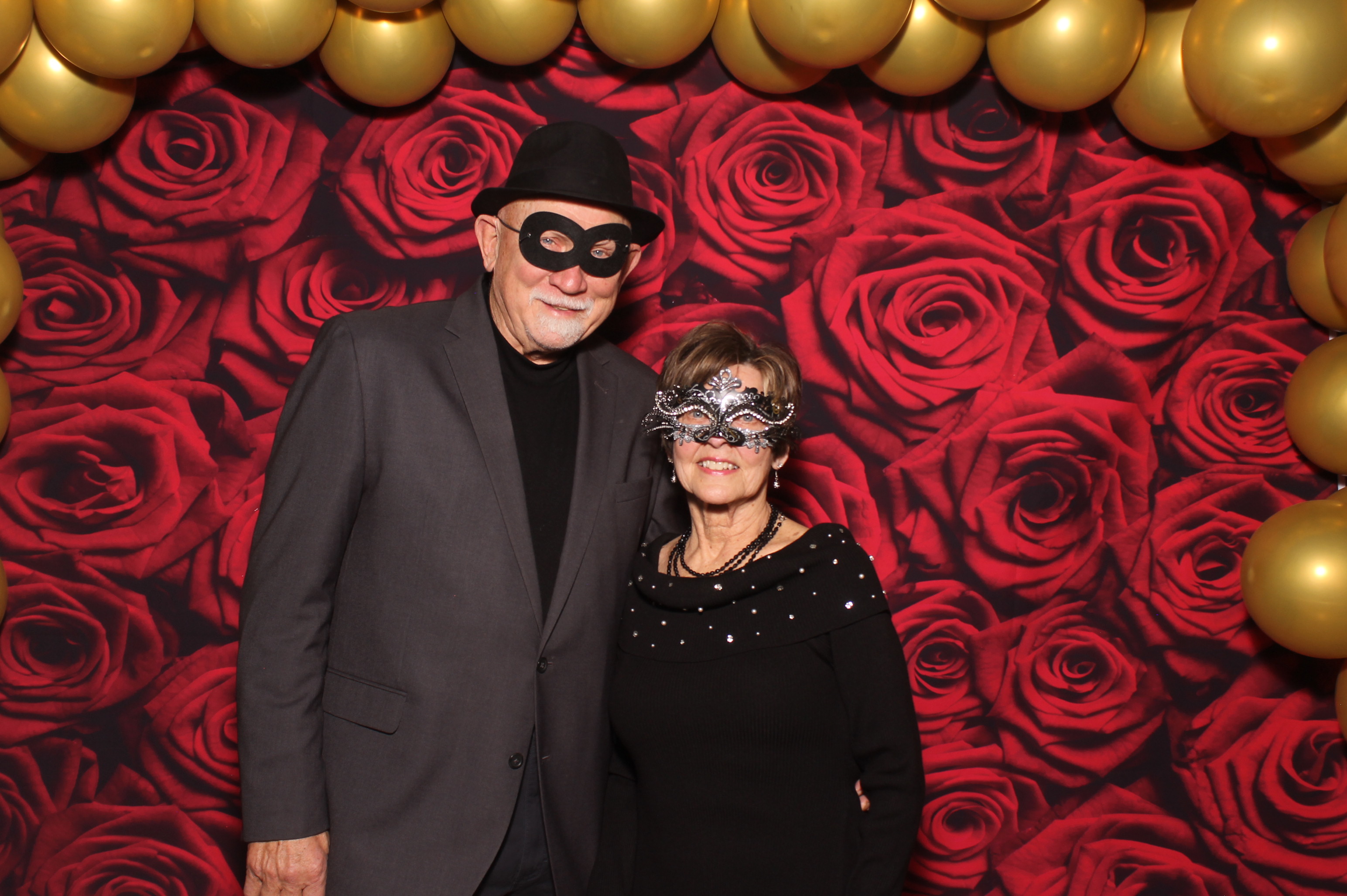 YMCA Fundraiser | View more photos from the event at gallery.photoboothcincy.com/u/PhotoBoothCincy/YMCA-Fundraiser-0