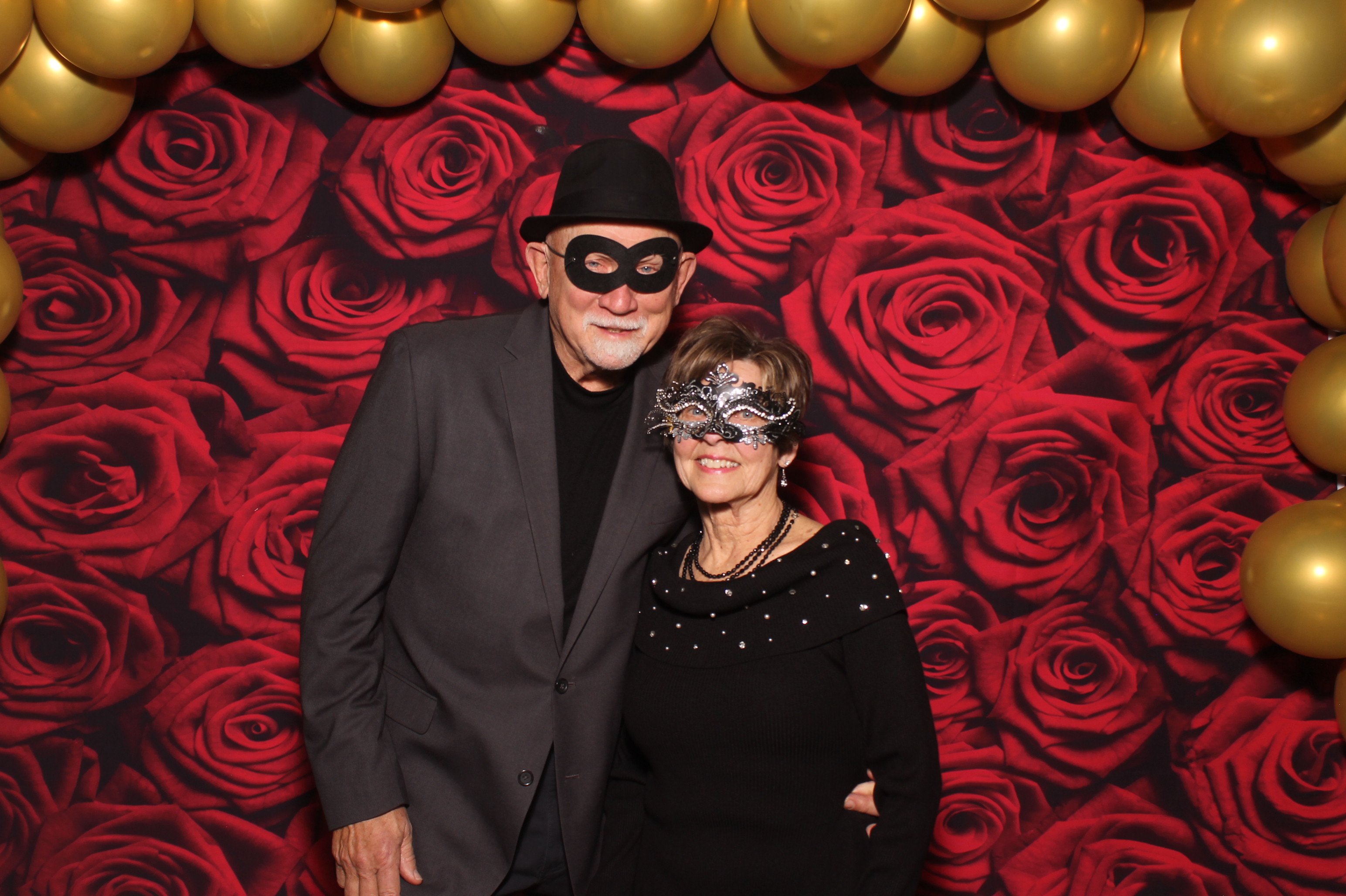 YMCA Fundraiser | View more photos from the event at gallery.photoboothcincy.com/u/PhotoBoothCincy/YMCA-Fundraiser-0