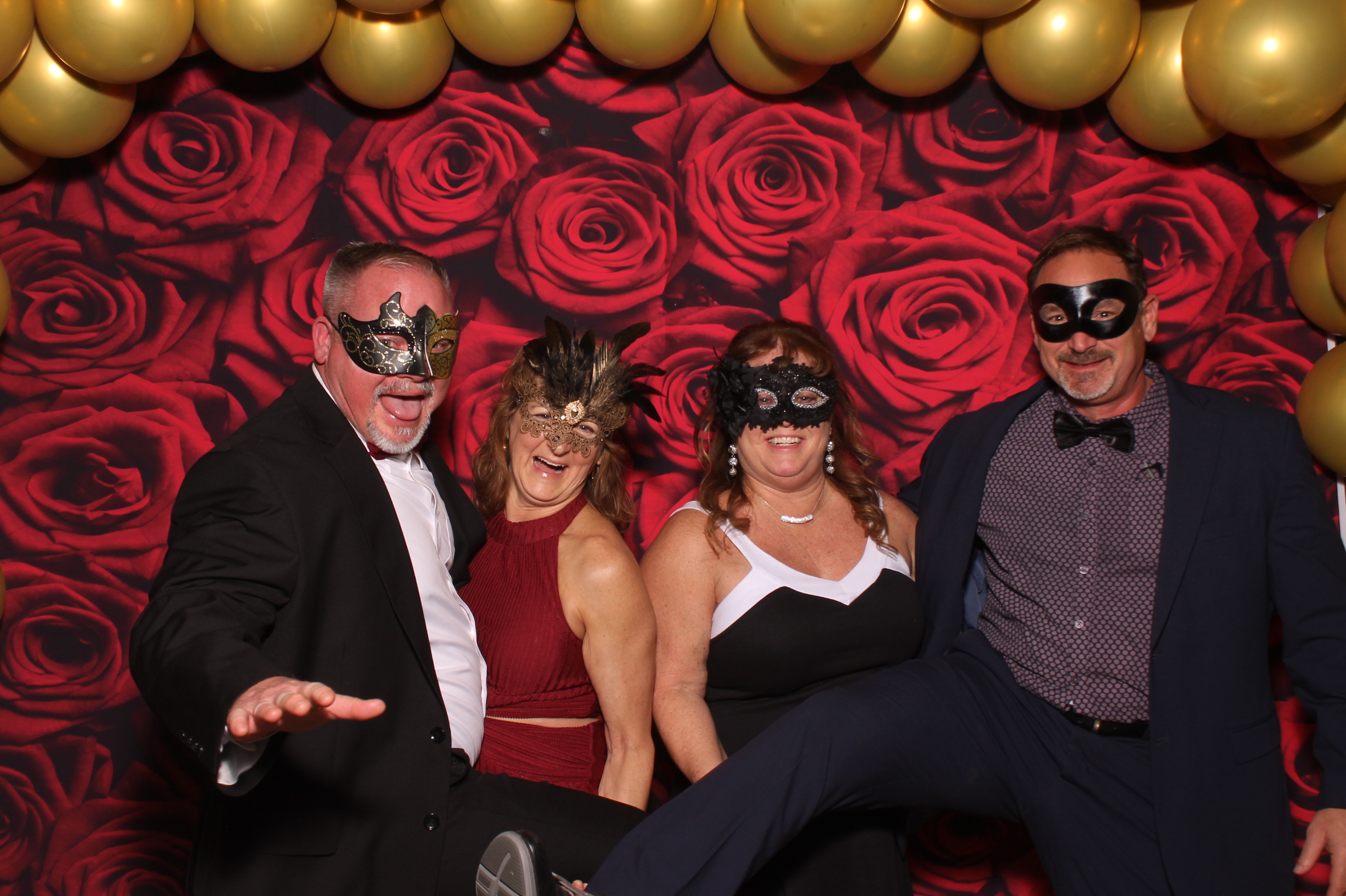 YMCA Fundraiser | View more photos from the event at gallery.photoboothcincy.com/u/PhotoBoothCincy/YMCA-Fundraiser-0