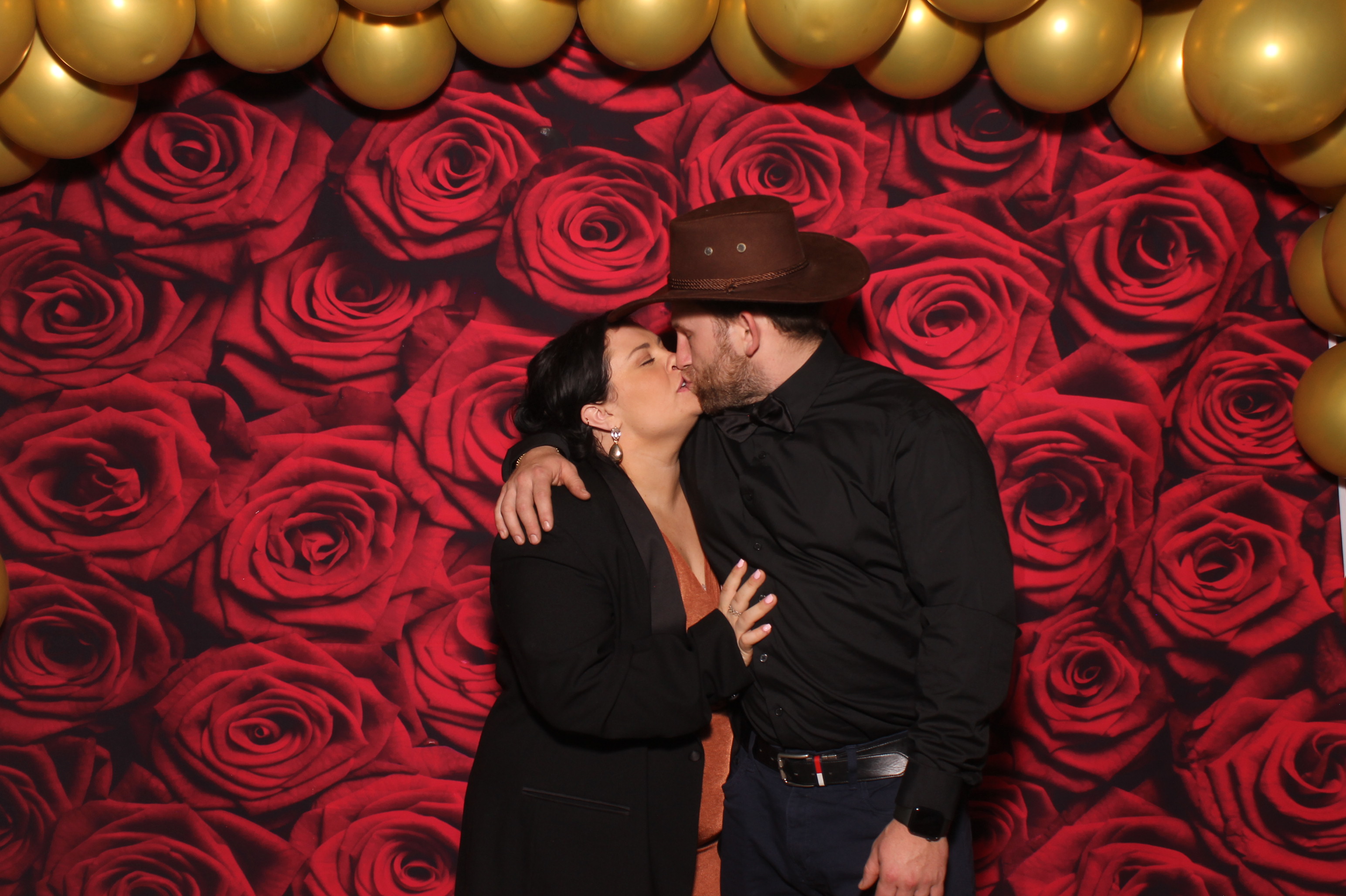 YMCA Fundraiser | View more photos from the event at gallery.photoboothcincy.com/u/PhotoBoothCincy/YMCA-Fundraiser-0