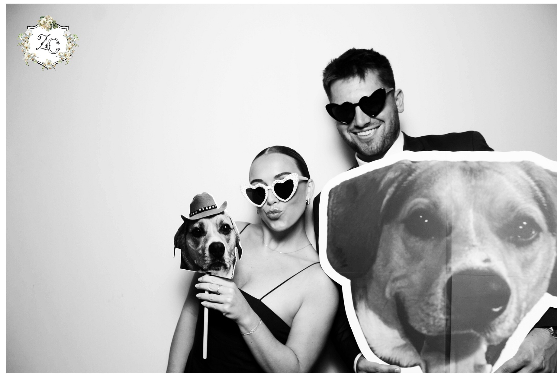 Zoe & Carson Reception | View more photos from the event at gallery.photoboothcincy.com/u/PhotoBoothCincy/Zoe-Carson-Reception
