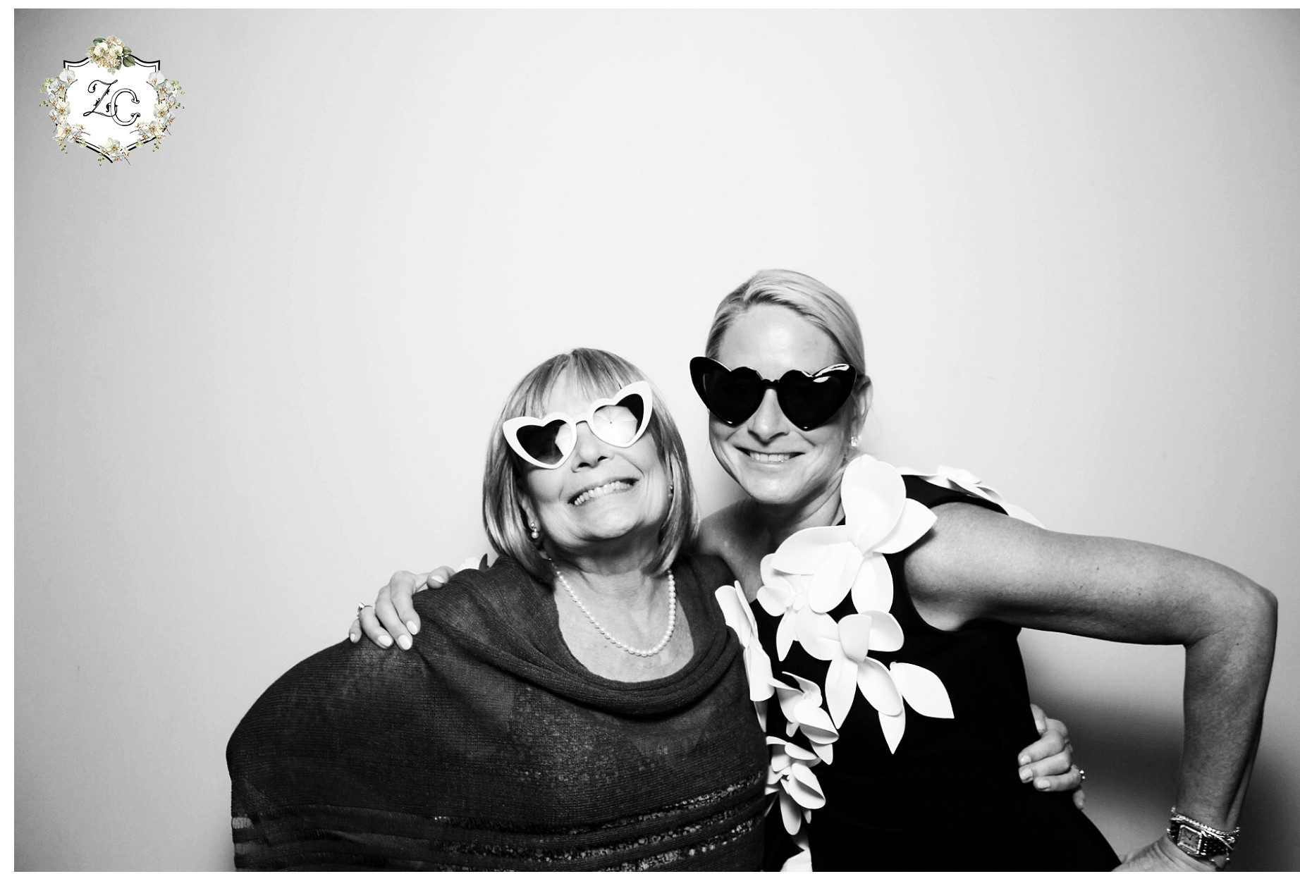 Zoe & Carson Reception | View more photos from the event at gallery.photoboothcincy.com/u/PhotoBoothCincy/Zoe-Carson-Reception