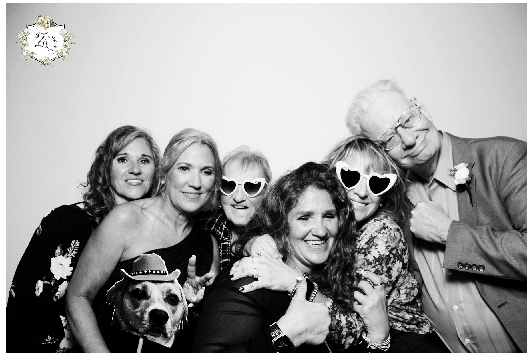 Zoe & Carson Reception | View more photos from the event at gallery.photoboothcincy.com/u/PhotoBoothCincy/Zoe-Carson-Reception