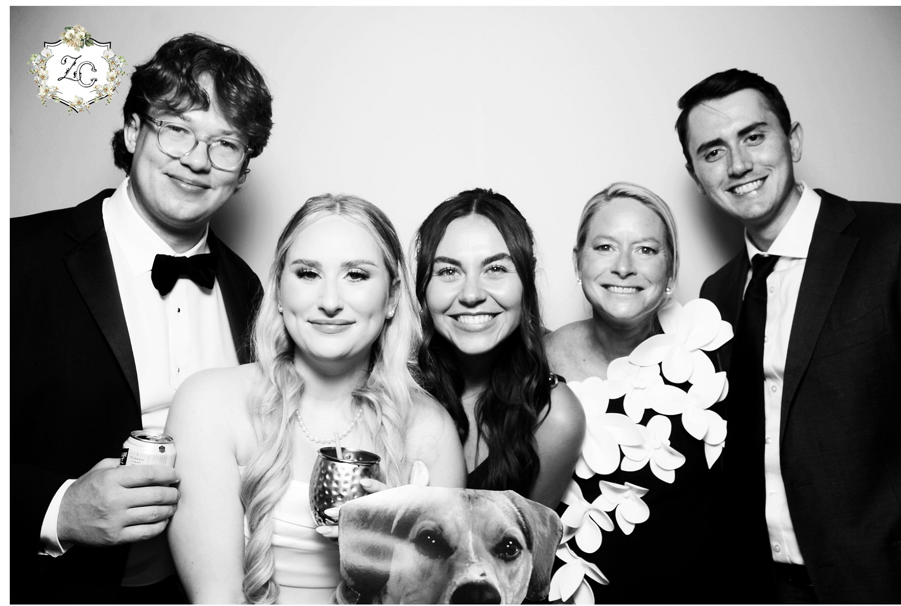 Zoe & Carson Reception | View more photos from the event at gallery.photoboothcincy.com/u/PhotoBoothCincy/Zoe-Carson-Reception
