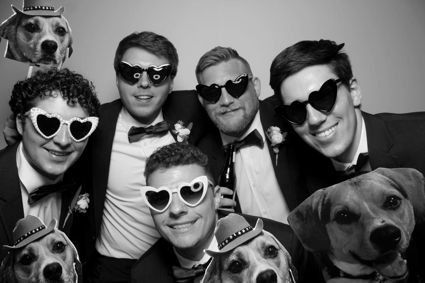 Zoe & Carson Reception | View more photos from the event at gallery.photoboothcincy.com/u/PhotoBoothCincy/Zoe-Carson-Reception