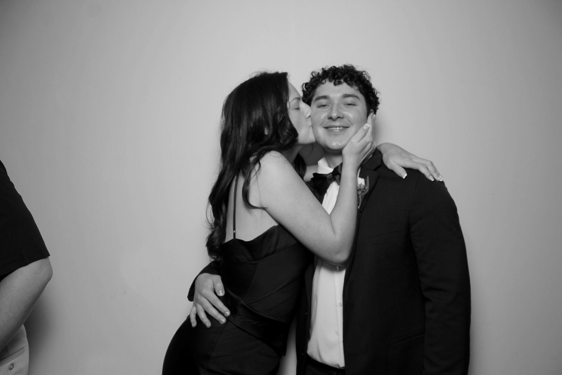 Zoe & Carson Reception | View more photos from the event at gallery.photoboothcincy.com/u/PhotoBoothCincy/Zoe-Carson-Reception