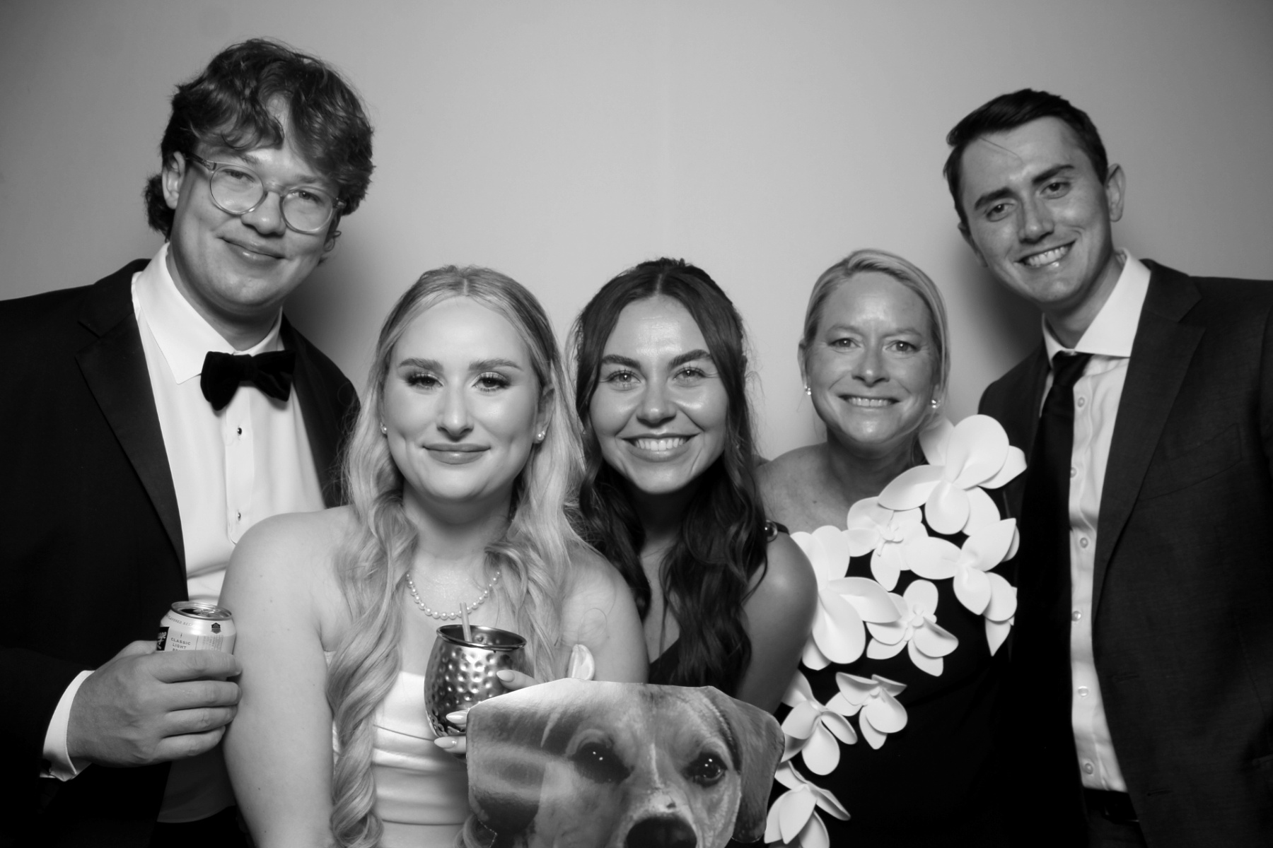 Zoe & Carson Reception | View more photos from the event at gallery.photoboothcincy.com/u/PhotoBoothCincy/Zoe-Carson-Reception