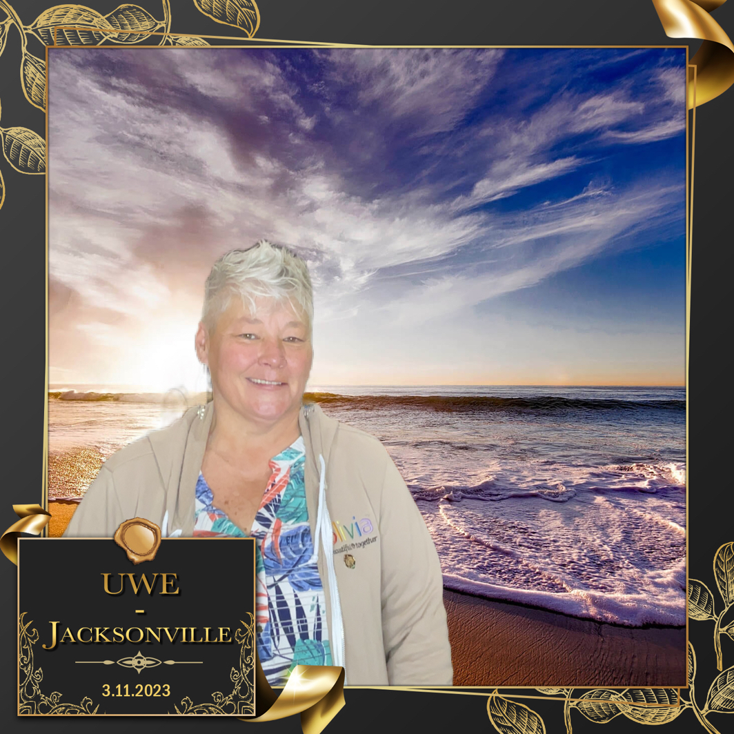 Eli Lilly and Company @ Ultimate Women's Expo | View more photos from the event at gallery.photoboothpixel.com/u/PhotoBoothPixel/Eli-Lilly-and-Company-Ultimate-Womens-Expo