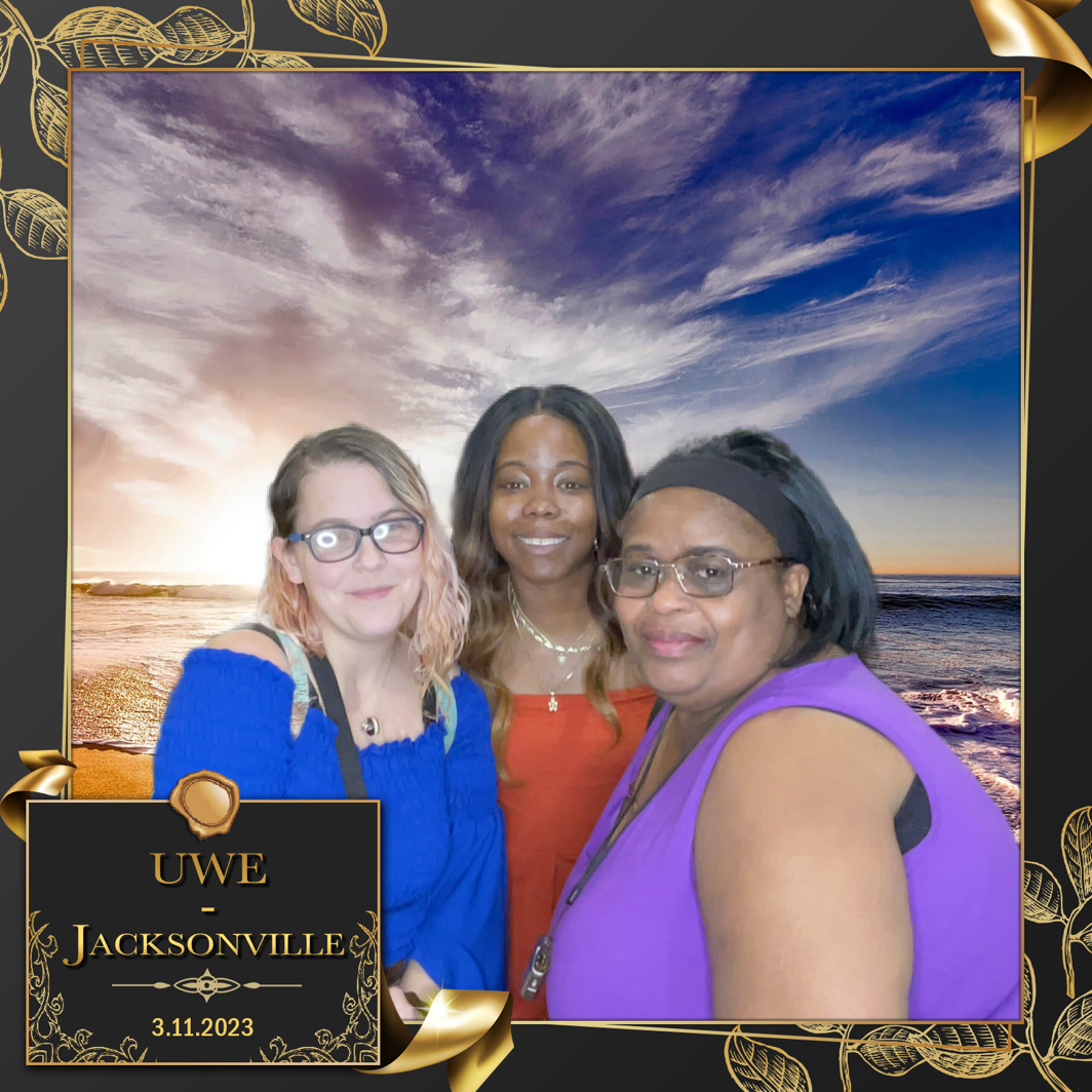 Eli Lilly and Company @ Ultimate Women's Expo | View more photos from the event at gallery.photoboothpixel.com/u/PhotoBoothPixel/Eli-Lilly-and-Company-Ultimate-Womens-Expo