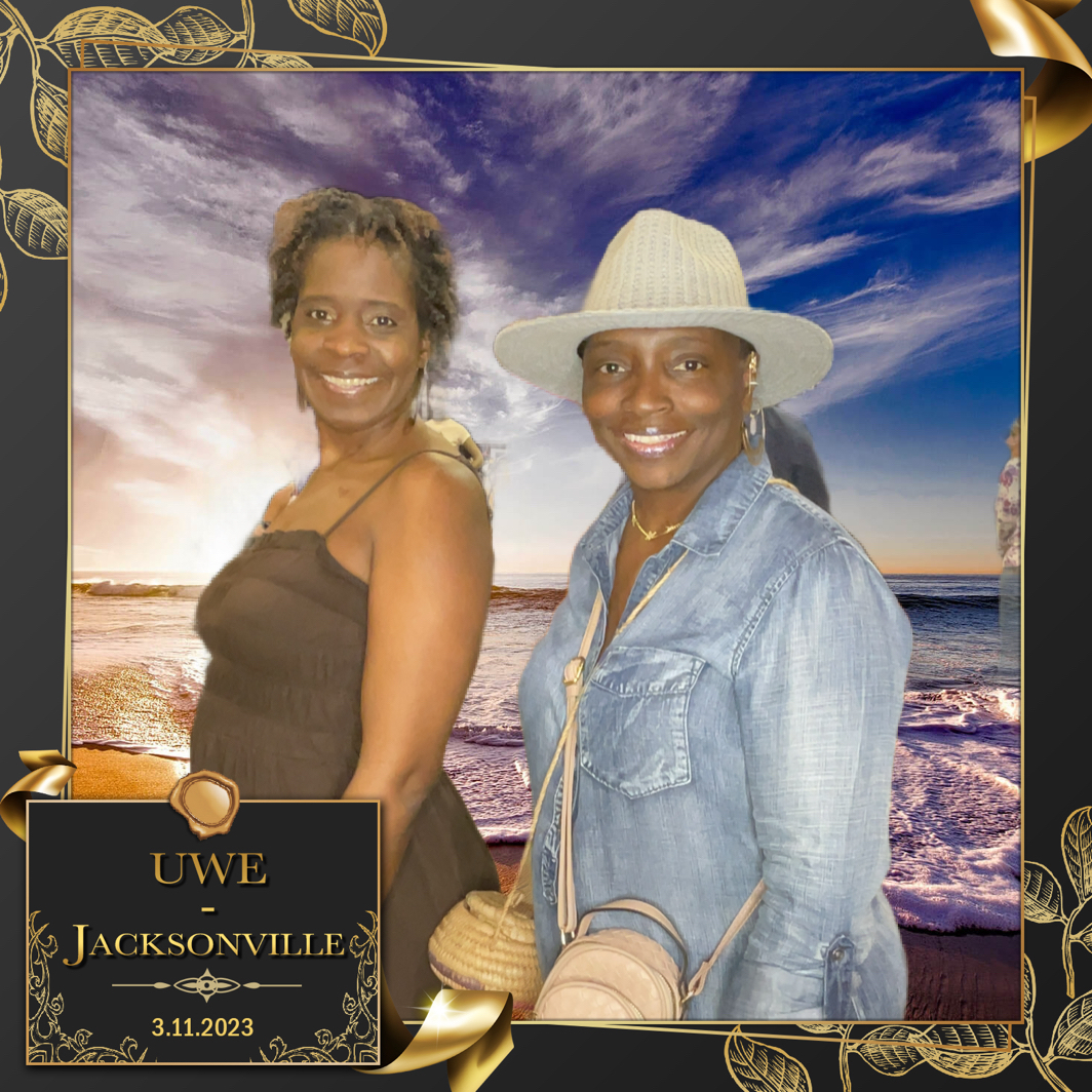 Eli Lilly and Company @ Ultimate Women's Expo | View more photos from the event at gallery.photoboothpixel.com/u/PhotoBoothPixel/Eli-Lilly-and-Company-Ultimate-Womens-Expo
