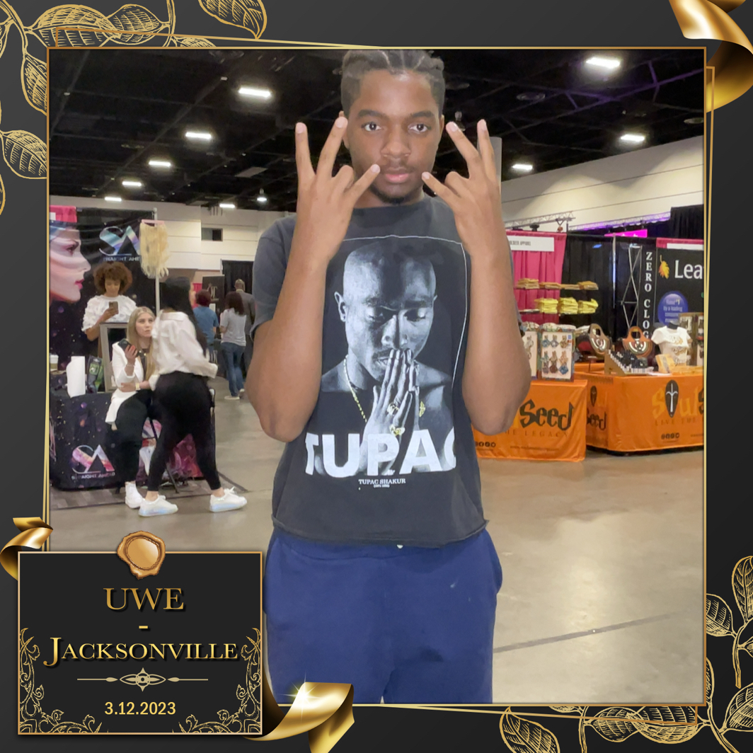 Eli Lilly and Company @ Ultimate Women's Expo | View more photos from the event at gallery.photoboothpixel.com/u/PhotoBoothPixel/Eli-Lilly-and-Company-Ultimate-Womens-Expo